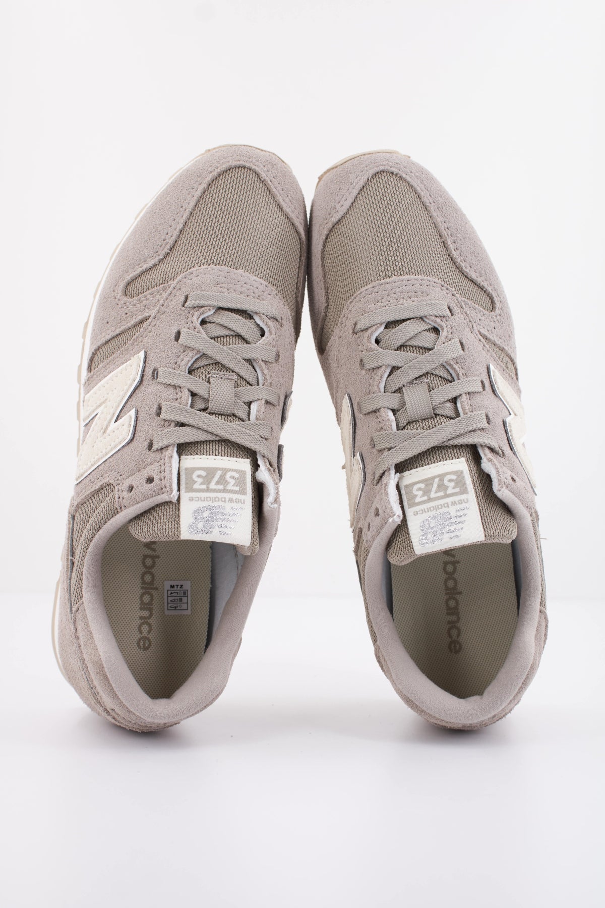NEW BALANCE WL  en color VERDE  (3)