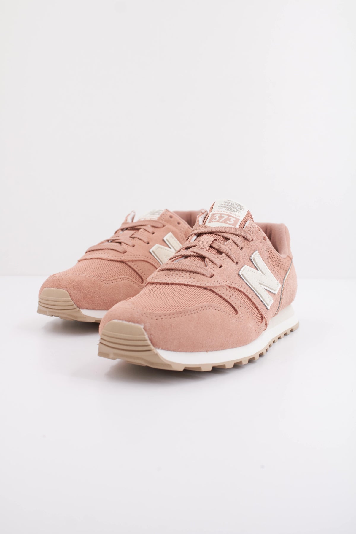 NEW BALANCE WL en color ROSA  (2)