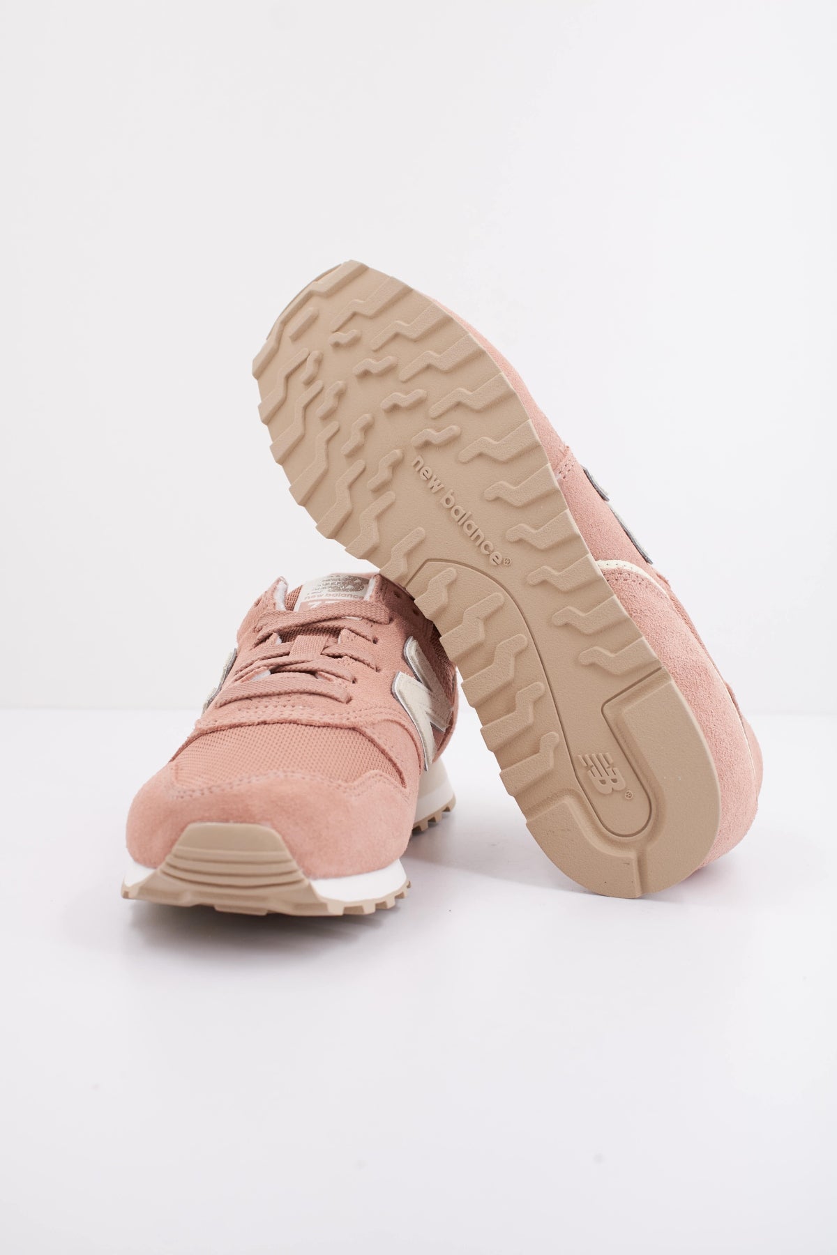 NEW BALANCE WL en color ROSA  (5)