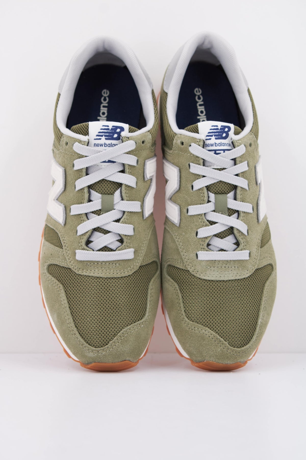 NEW BALANCE ML  en color VERDE  (3)