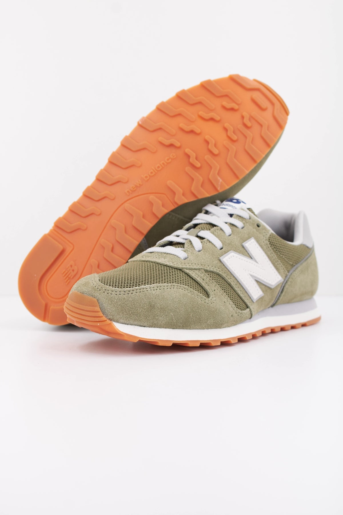 NEW BALANCE ML  en color VERDE  (5)