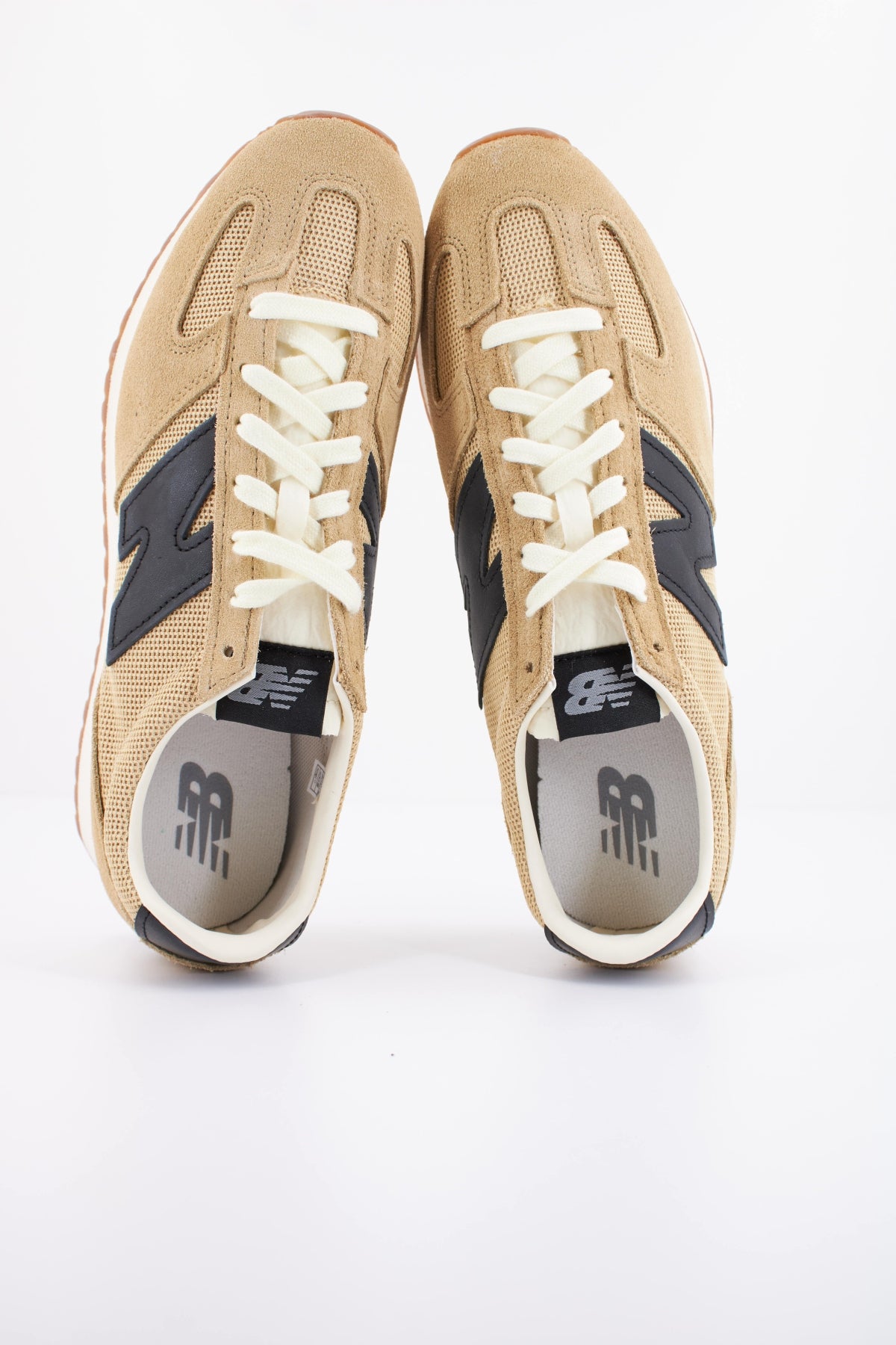NEW BALANCE U en color MARRON  (3)