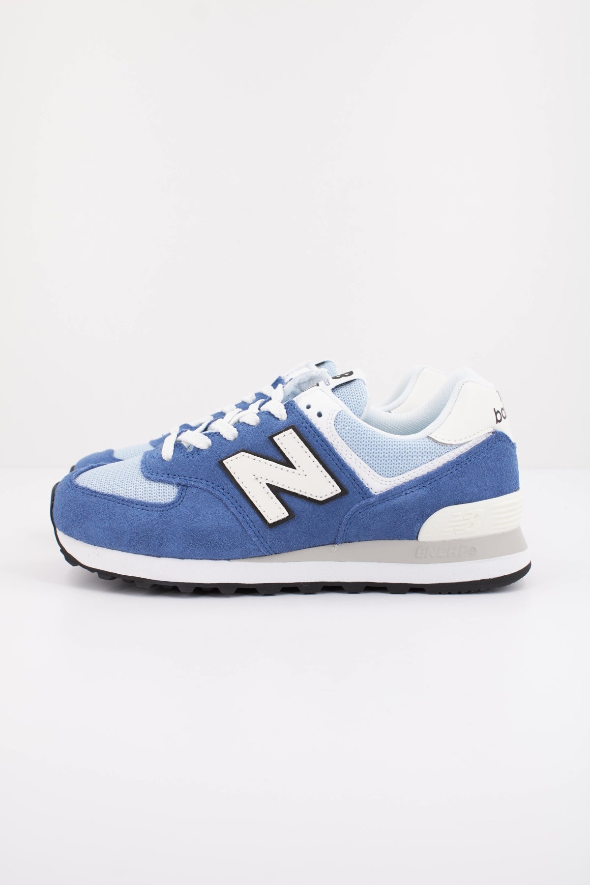 NEW BALANCE U en color AZUL  (1)