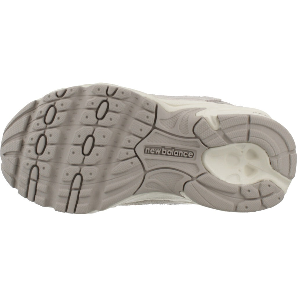 NEW BALANCE IZ en color GRIS  (6)