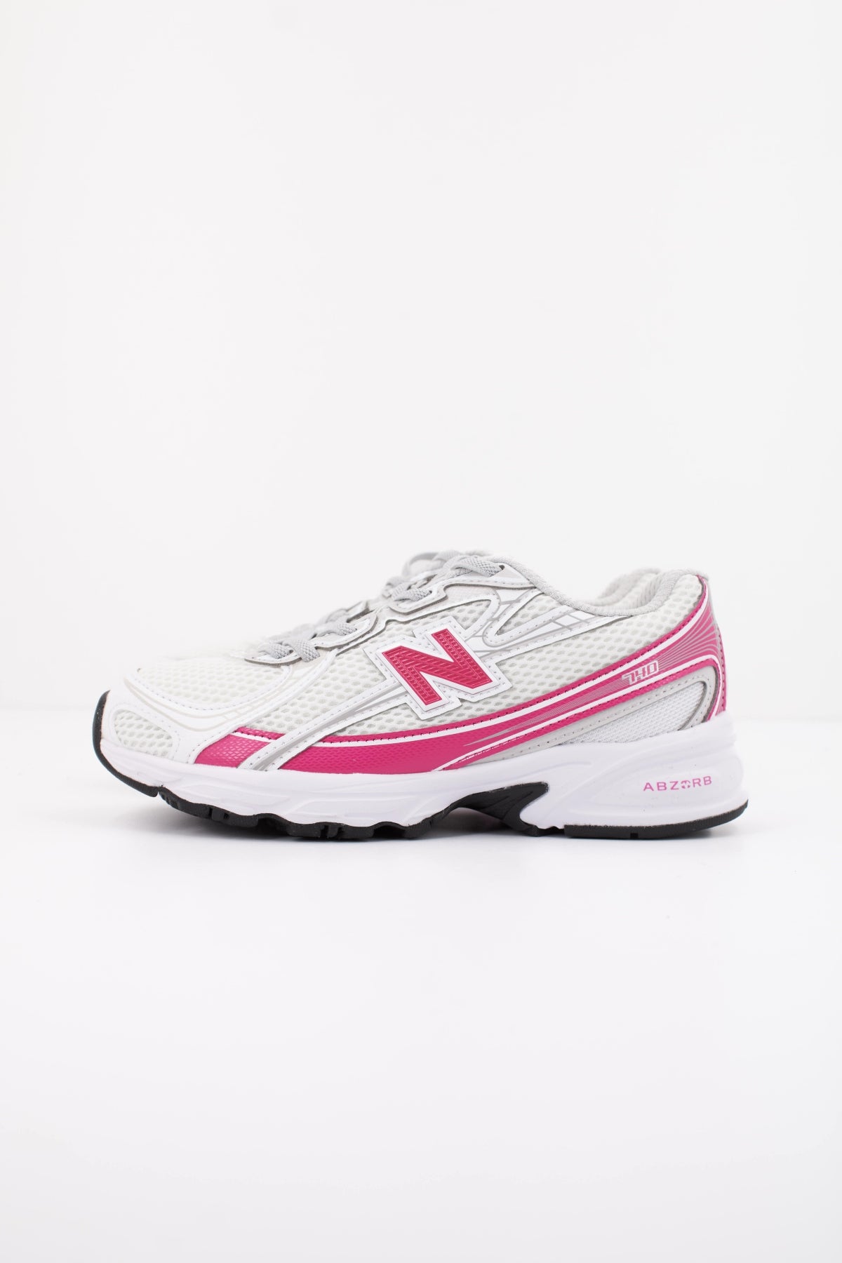 NEW BALANCE P   en color BLANCO  (1)