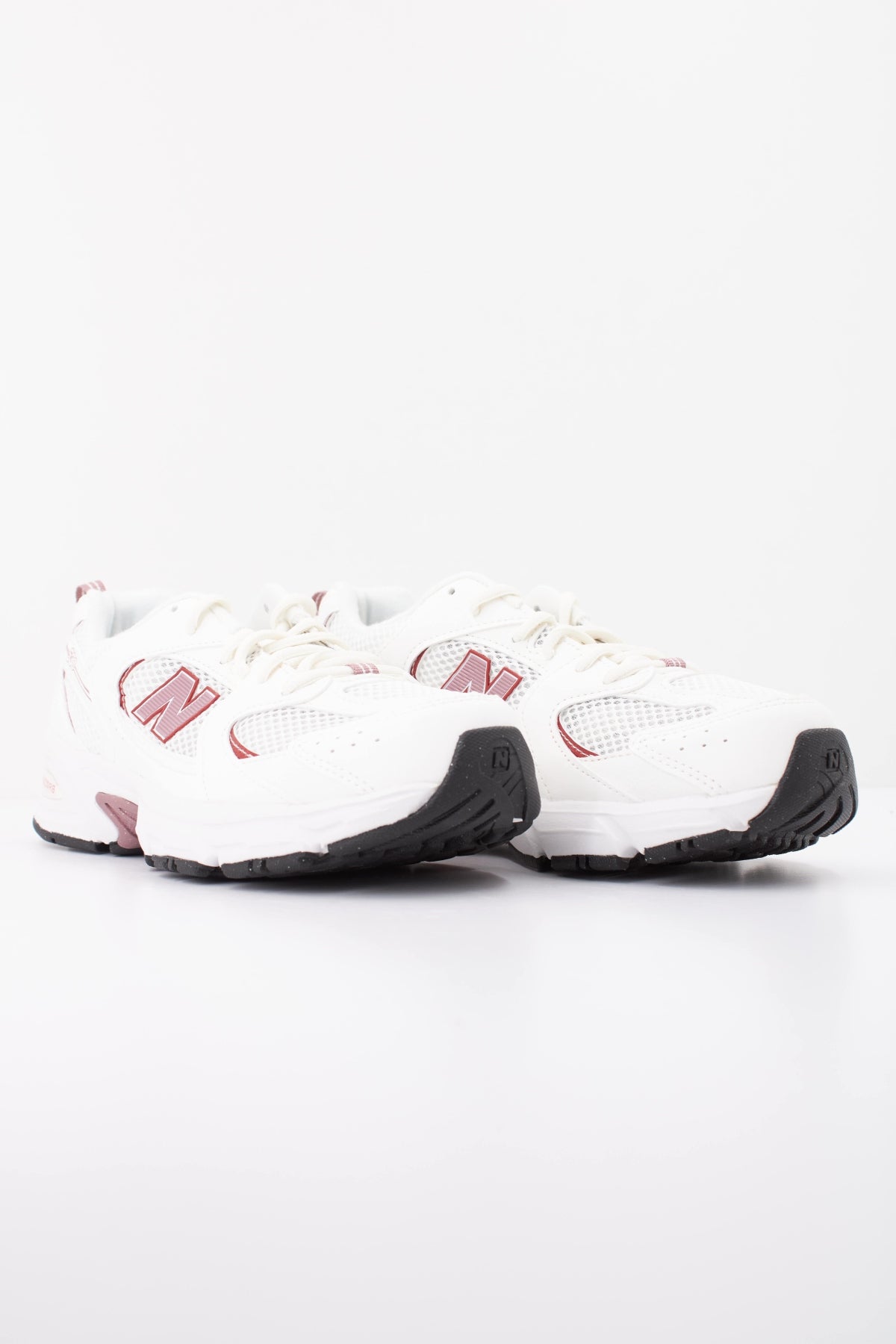 NEW BALANCE G MV G MV en color BLANCO  (2)
