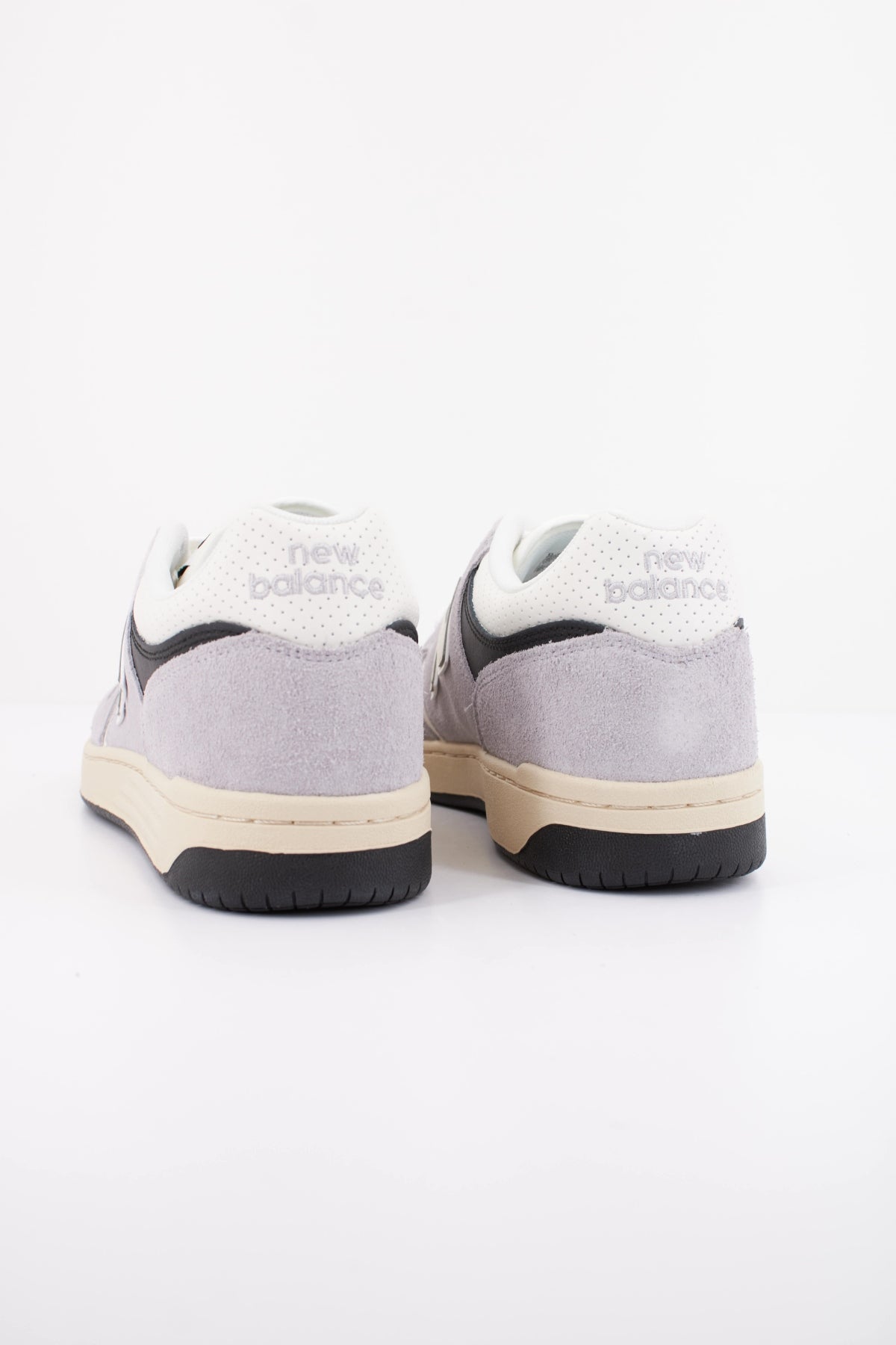 NEW BALANCE BB PEG en color GRIS  (4)