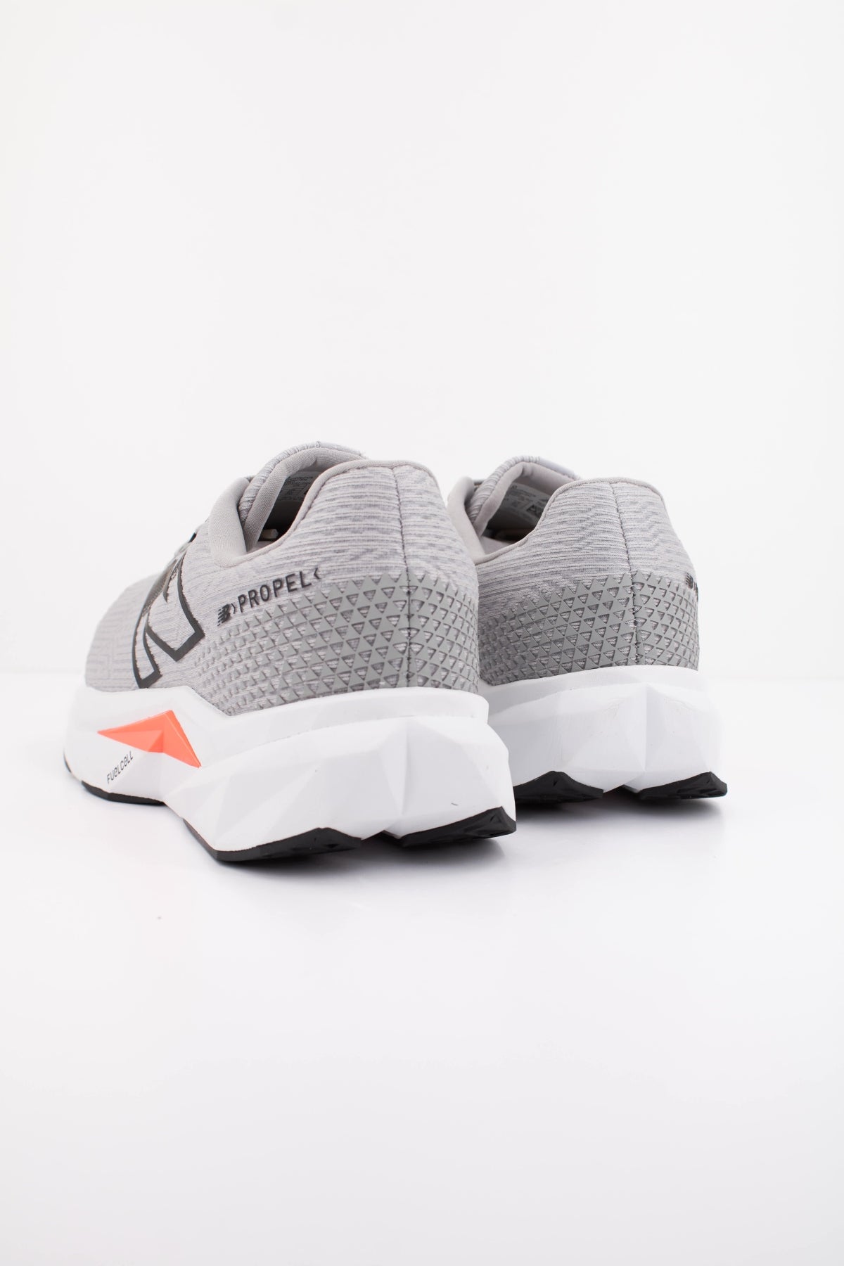 NEW BALANCE MFCPR CV en color GRIS  (4)