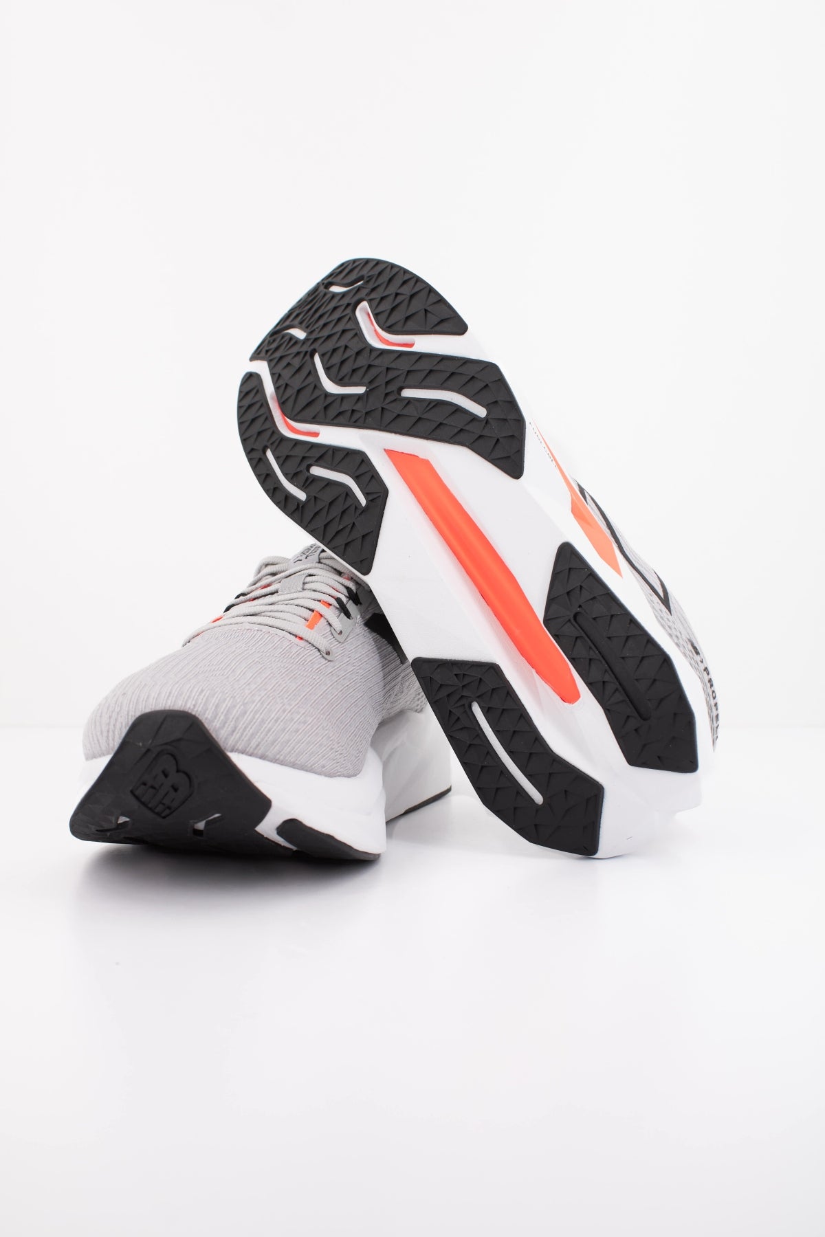 NEW BALANCE MFCPR CV en color GRIS  (5)