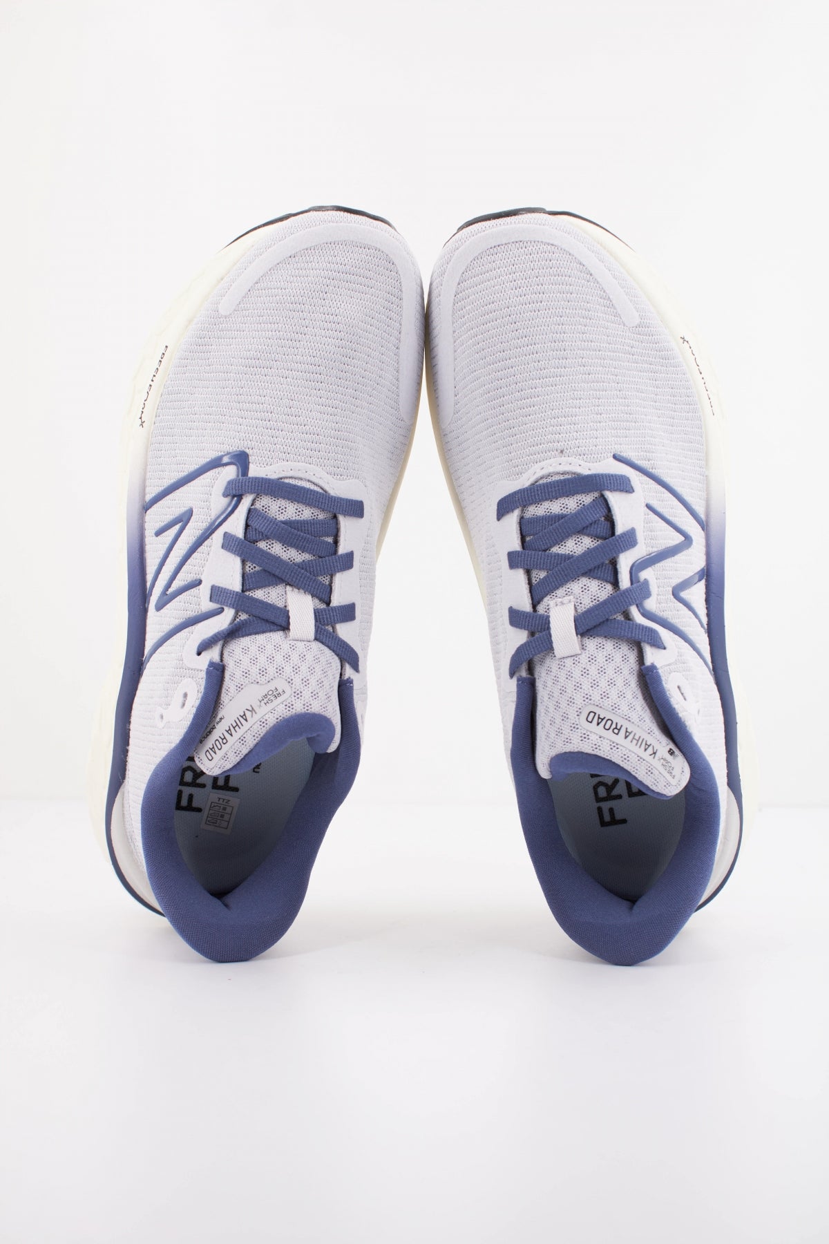 NEW BALANCE WKAIR CV en color GRIS  (3)