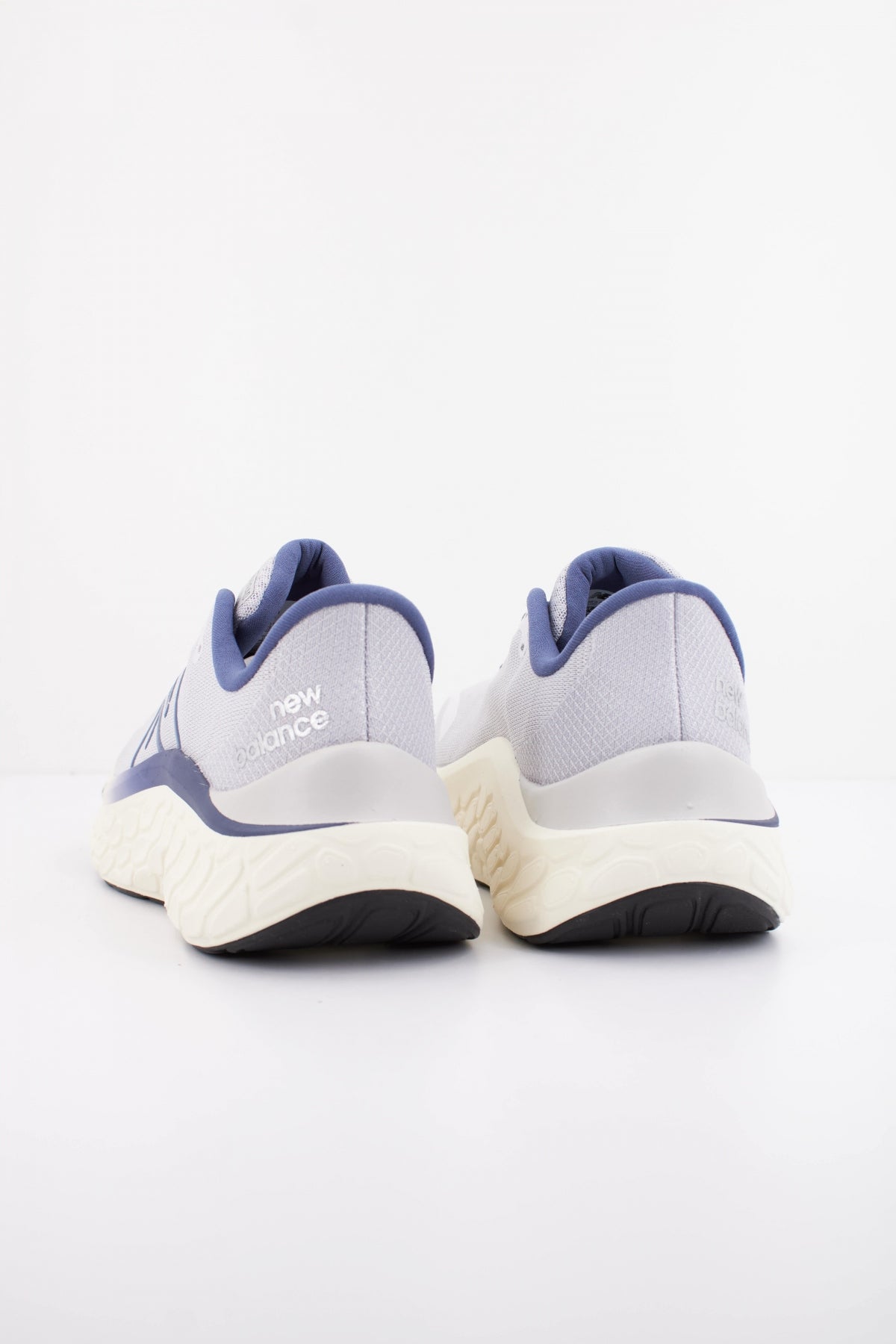 NEW BALANCE WKAIR CV en color GRIS  (4)