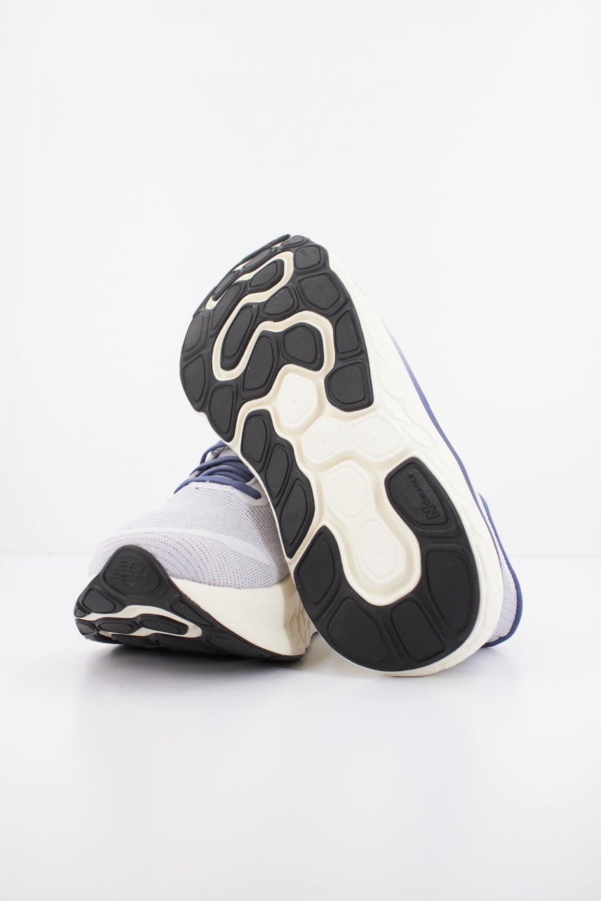 NEW BALANCE WKAIR CV en color GRIS  (5)