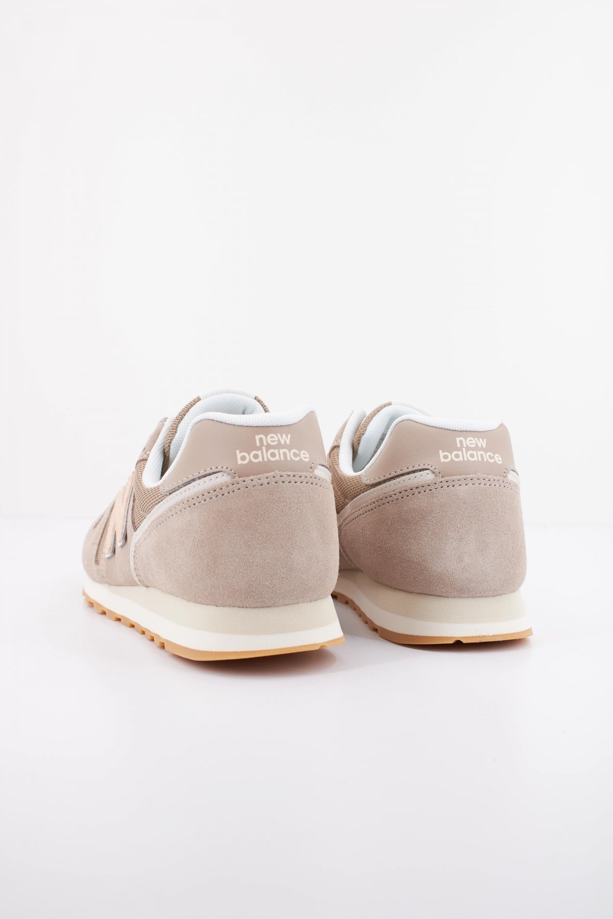 NEW BALANCE WL TM  en color MARRON  (4)