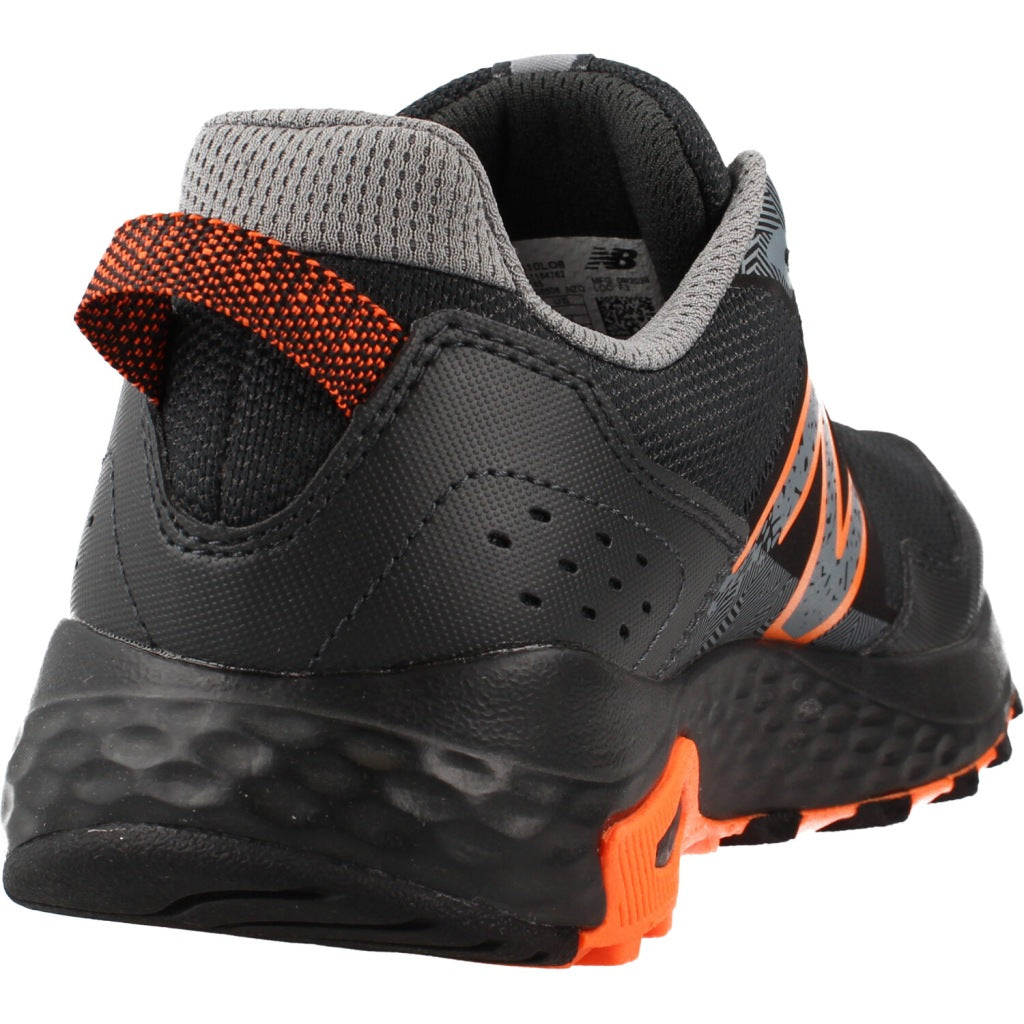 NEW BALANCE MT en color MULTICOLOR  (3)