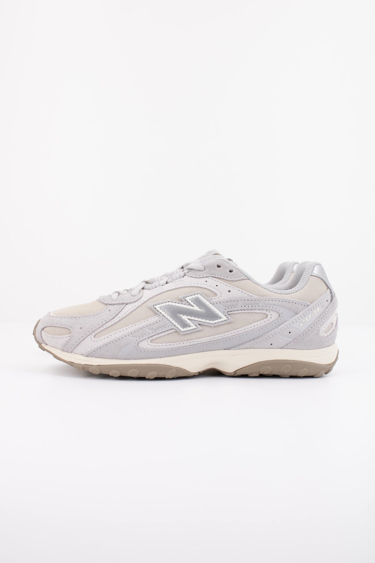 NEW BALANCE UL en color GRIS  (1)