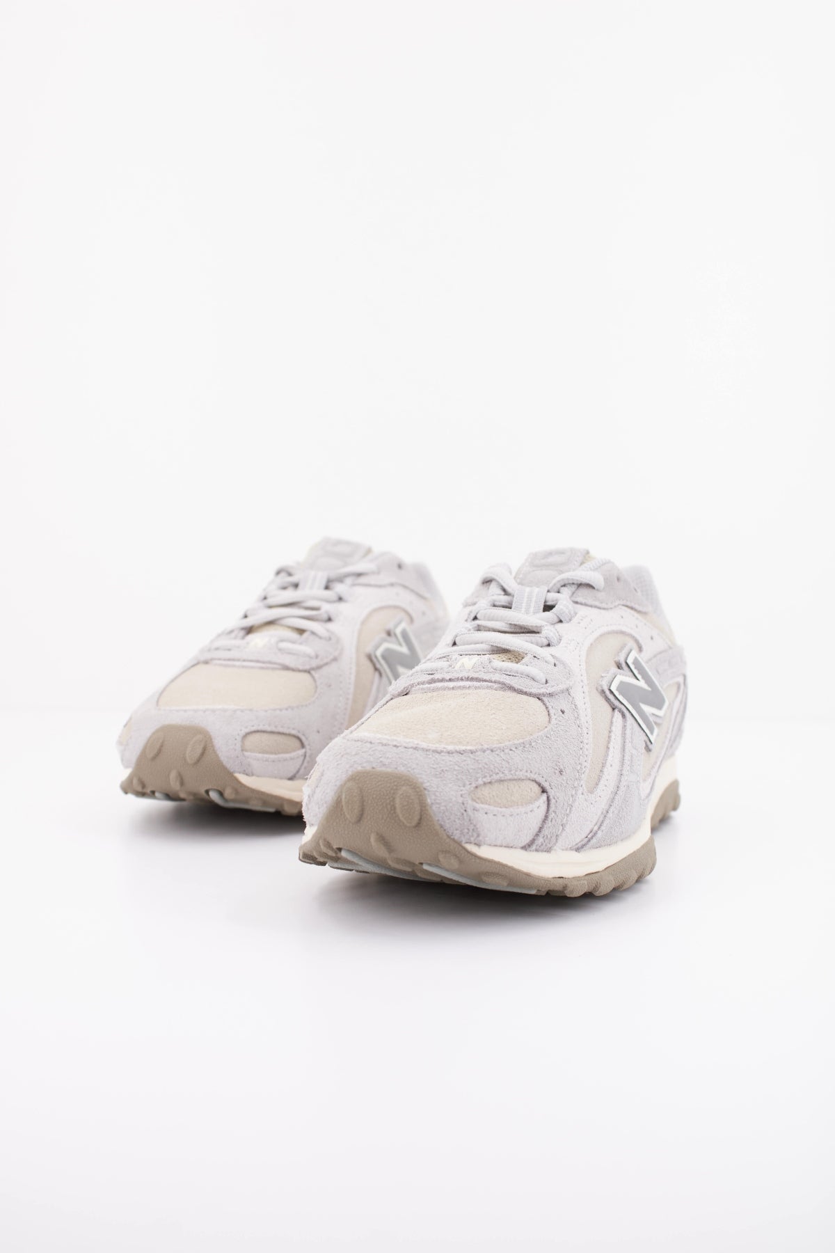 NEW BALANCE UL en color GRIS  (2)