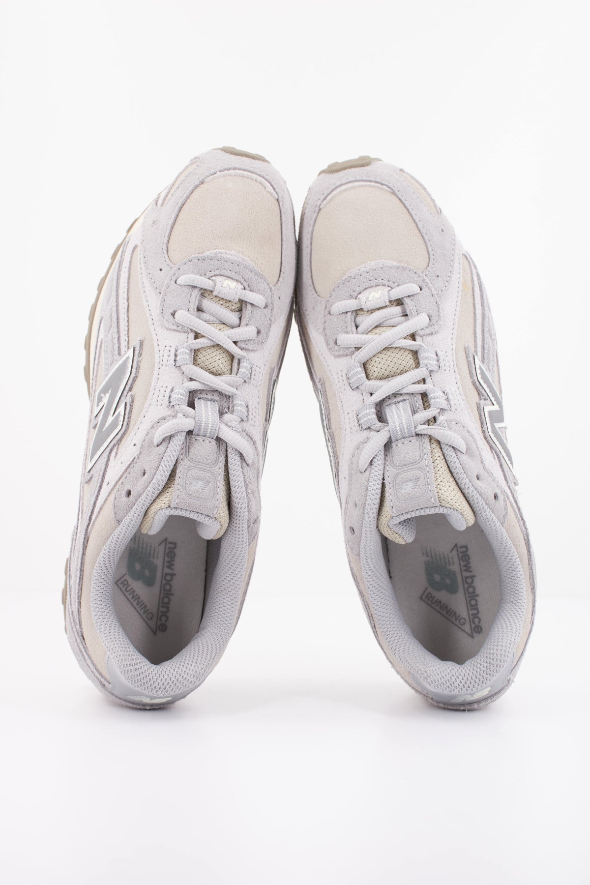 NEW BALANCE UL en color GRIS  (3)