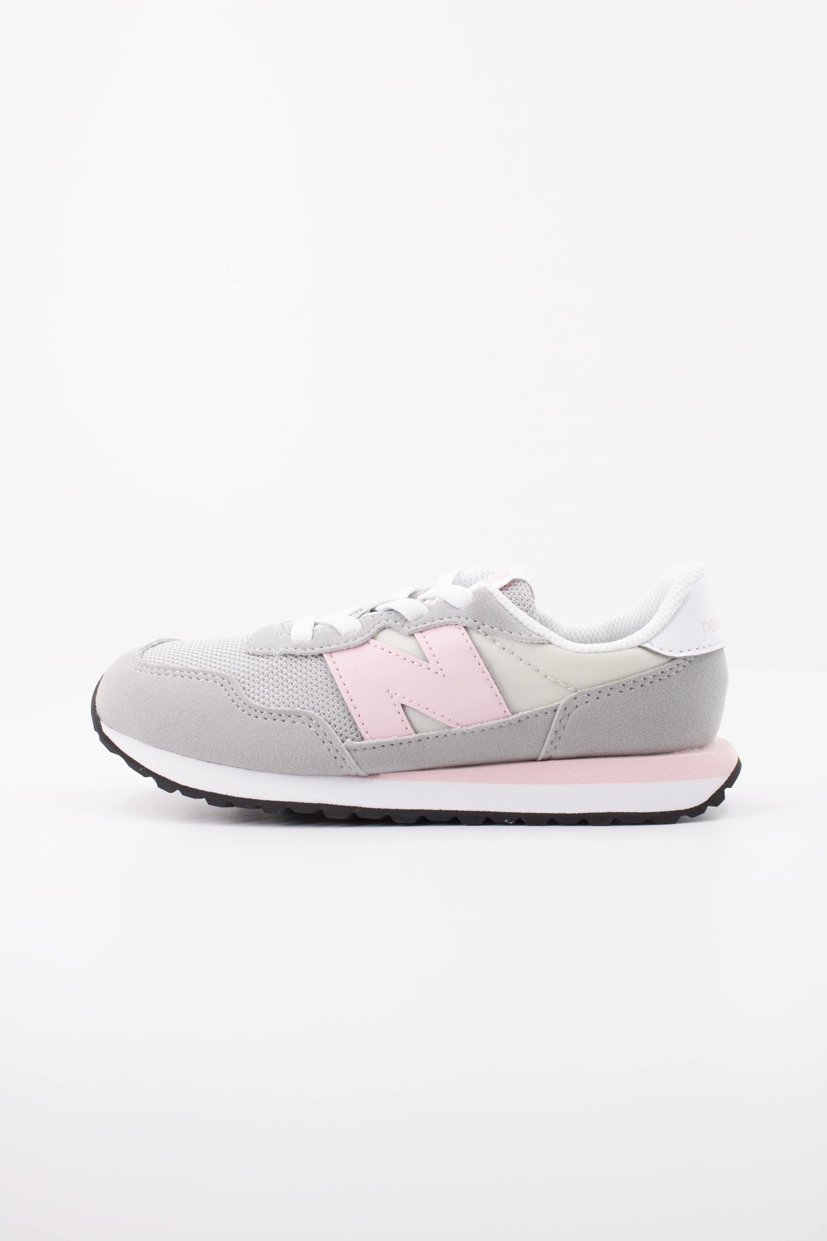 NEW BALANCE P DQ DEPORTIVO en color GRIS  (1)