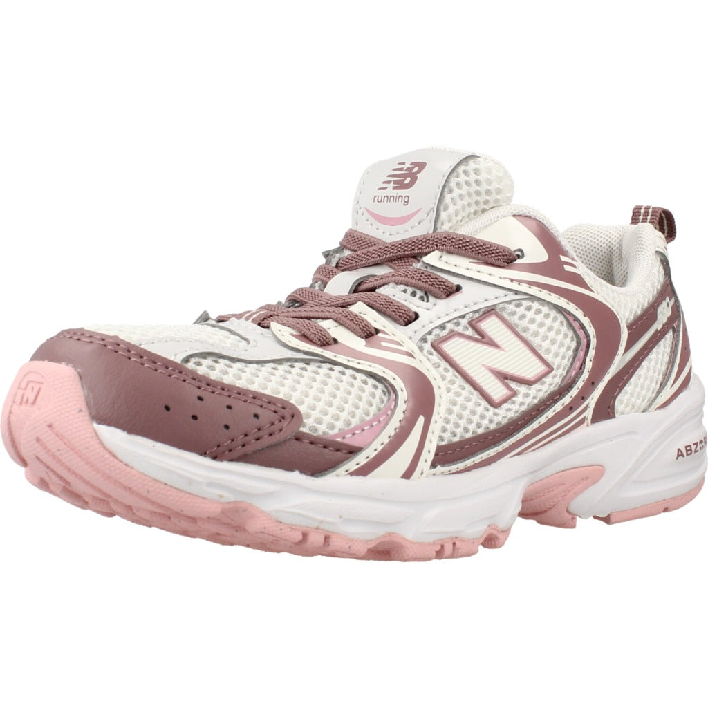 NEW BALANCE P M DEPORTIVO en color ROSA  (1)