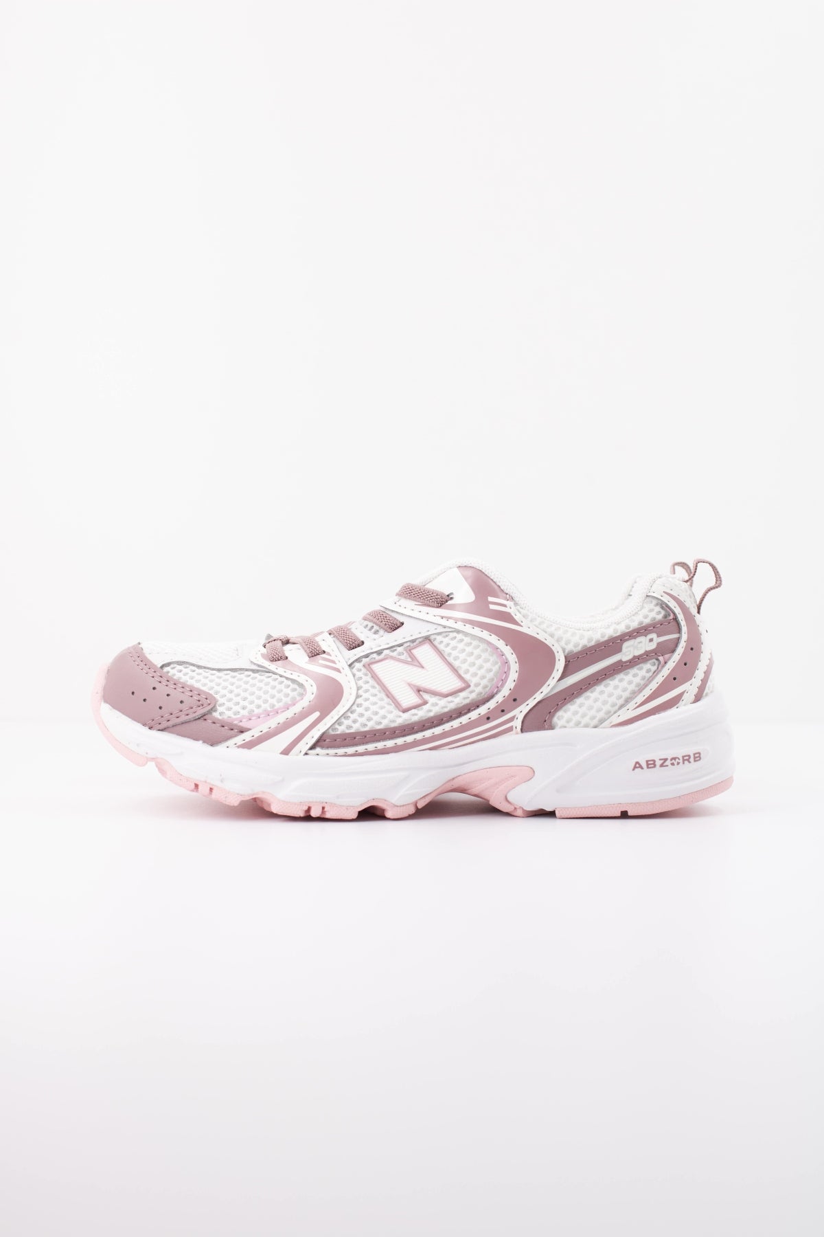 NEW BALANCE P M DEPORTIVO en color ROSA  (1)