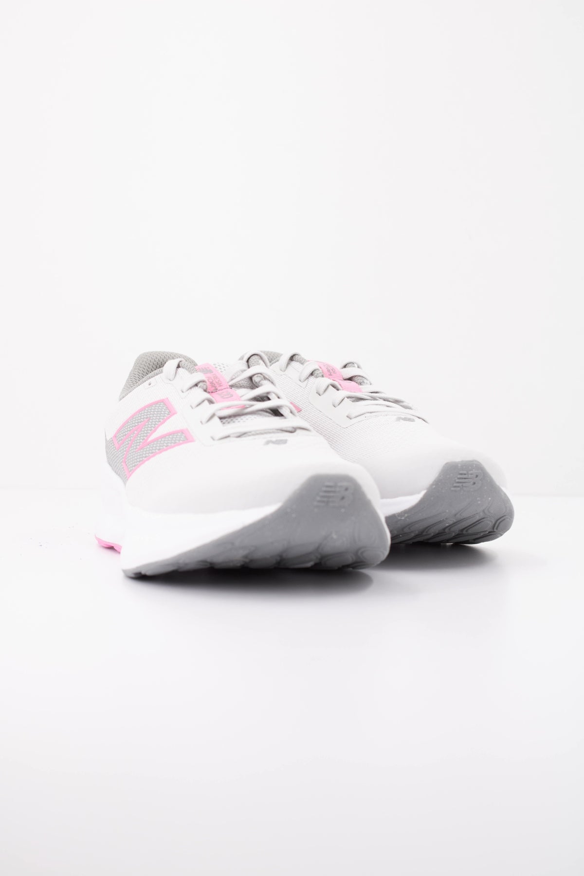 NEW BALANCE G en color GRIS  (2)