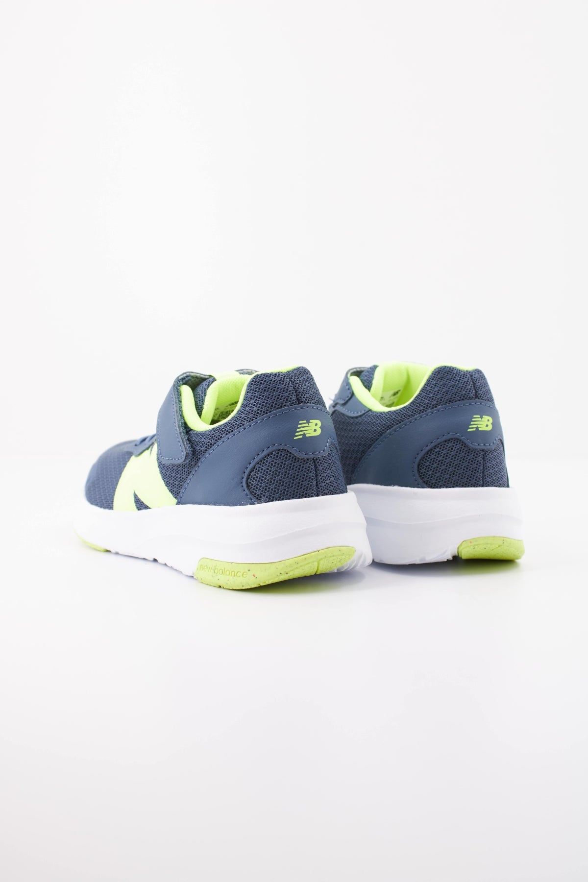 NEW BALANCE P N DEPORTIVO en color AZUL  (4)