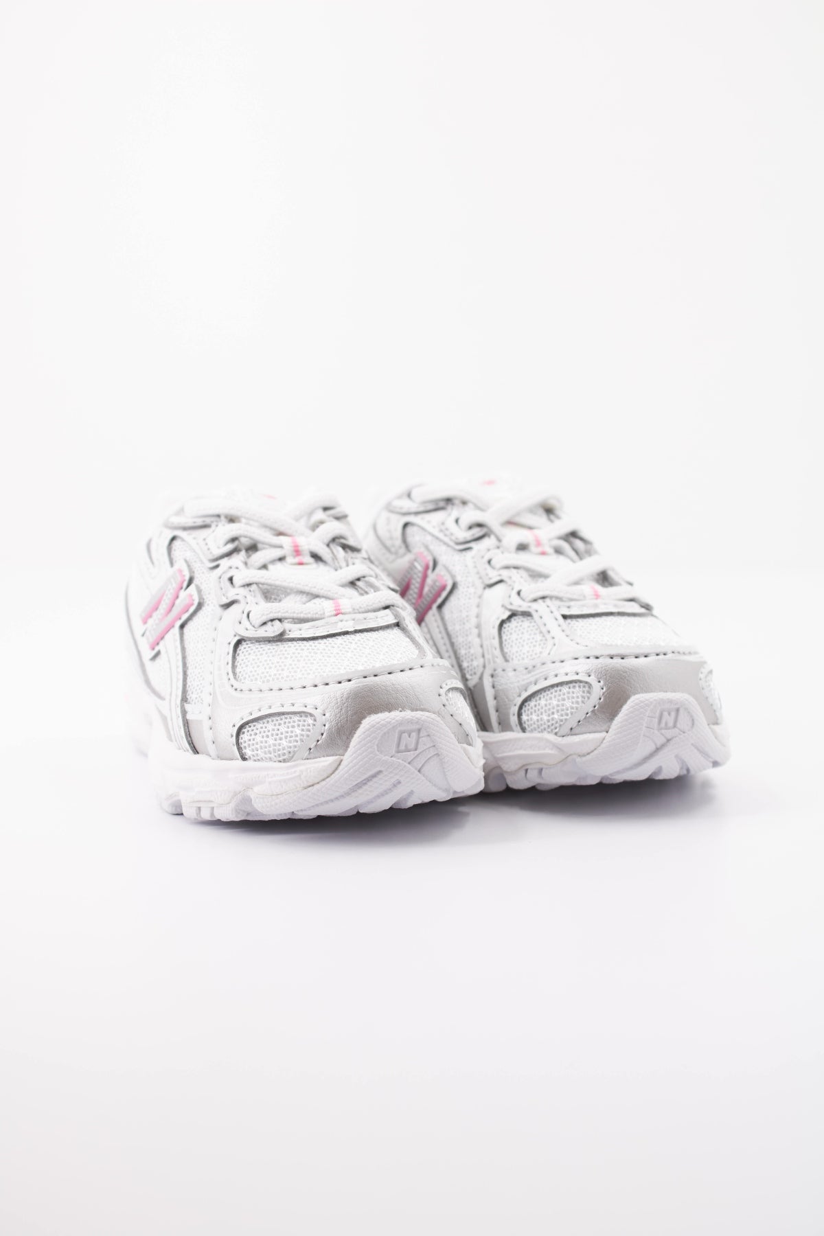 NEW BALANCE I N DEPORTIVO en color BLANCO  (2)