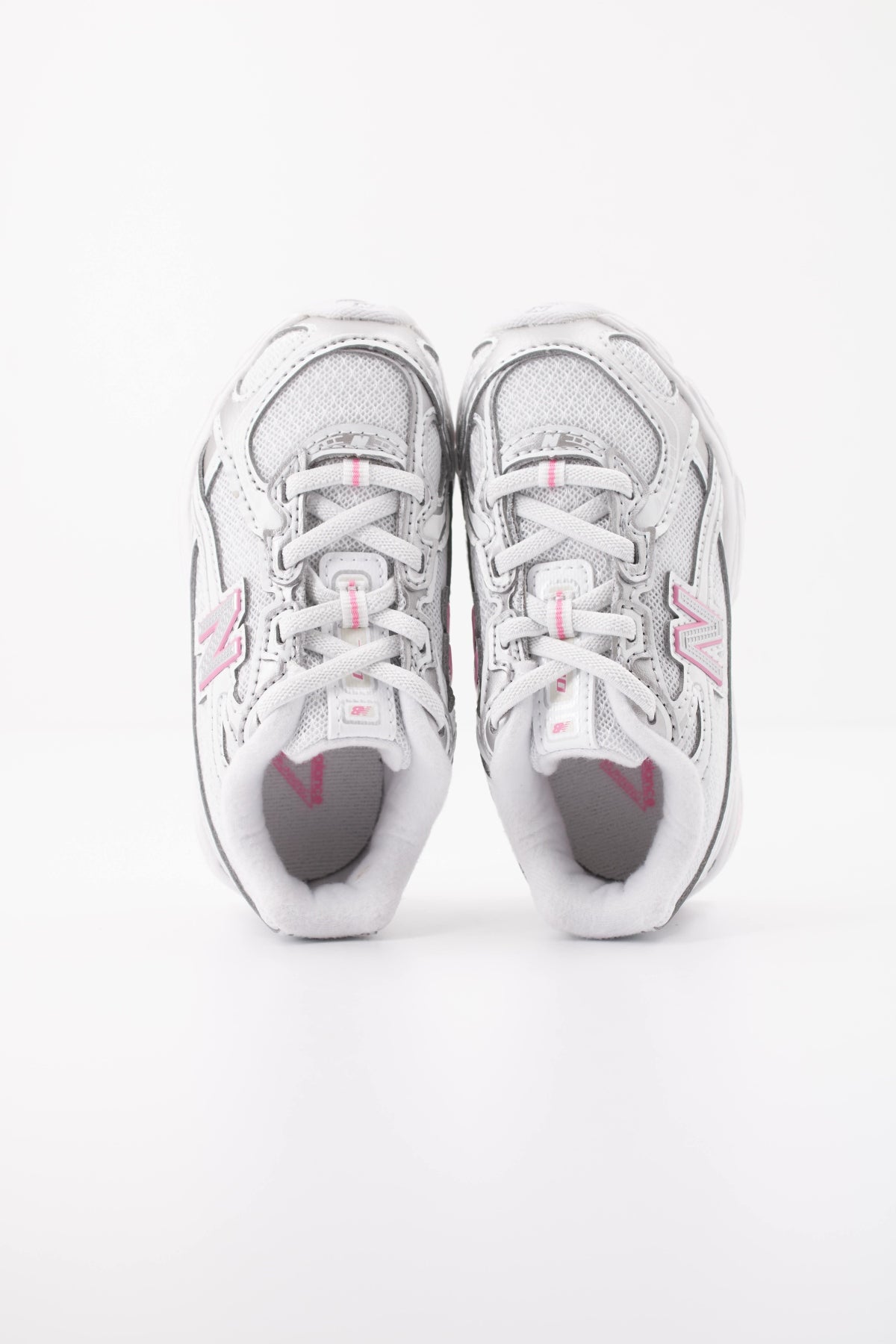 NEW BALANCE I N DEPORTIVO en color BLANCO  (3)