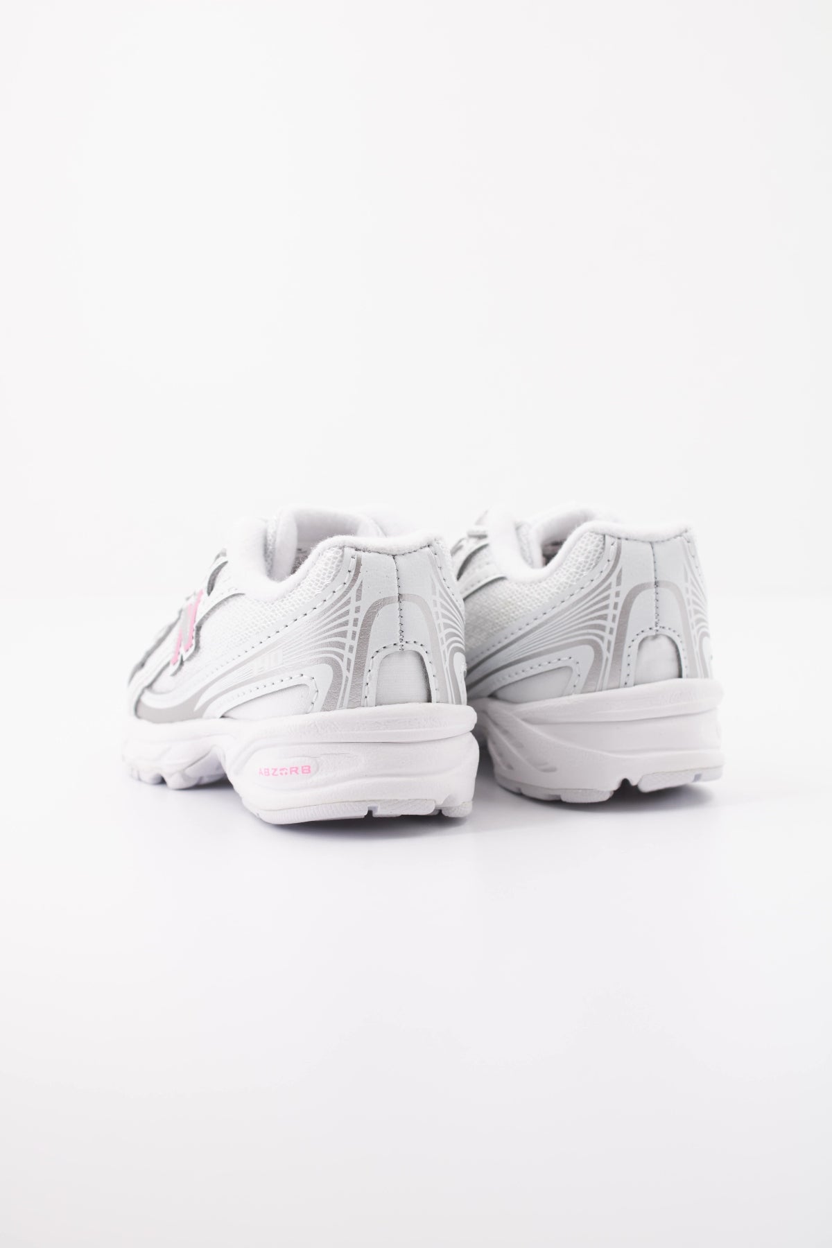 NEW BALANCE I N DEPORTIVO en color BLANCO  (4)