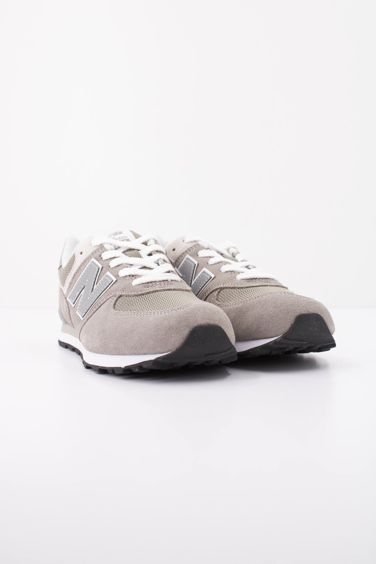 NEW BALANCE GC EVG DEPORTIVO en color GRIS  (2)