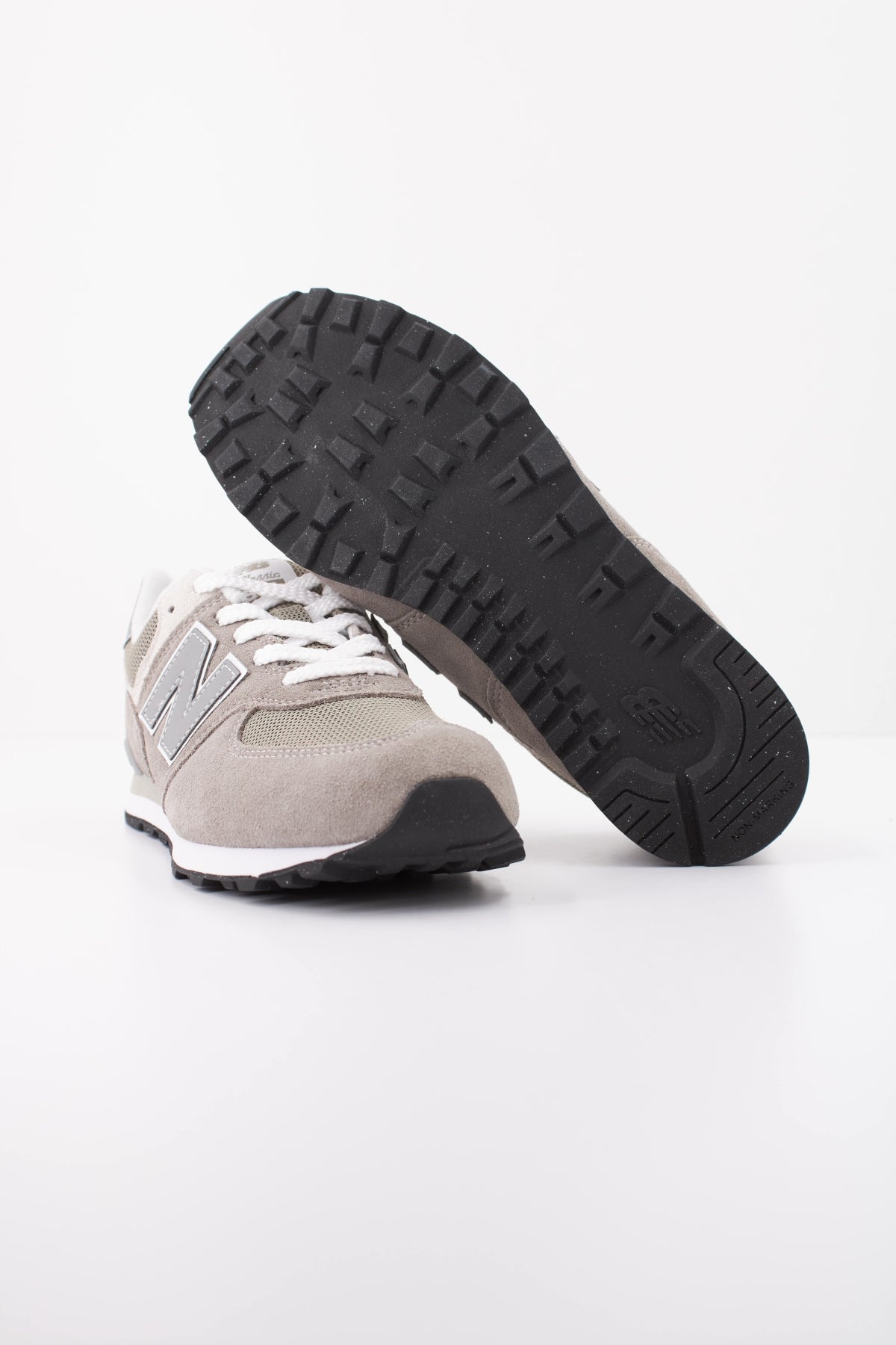 NEW BALANCE GC EVG DEPORTIVO en color GRIS  (5)