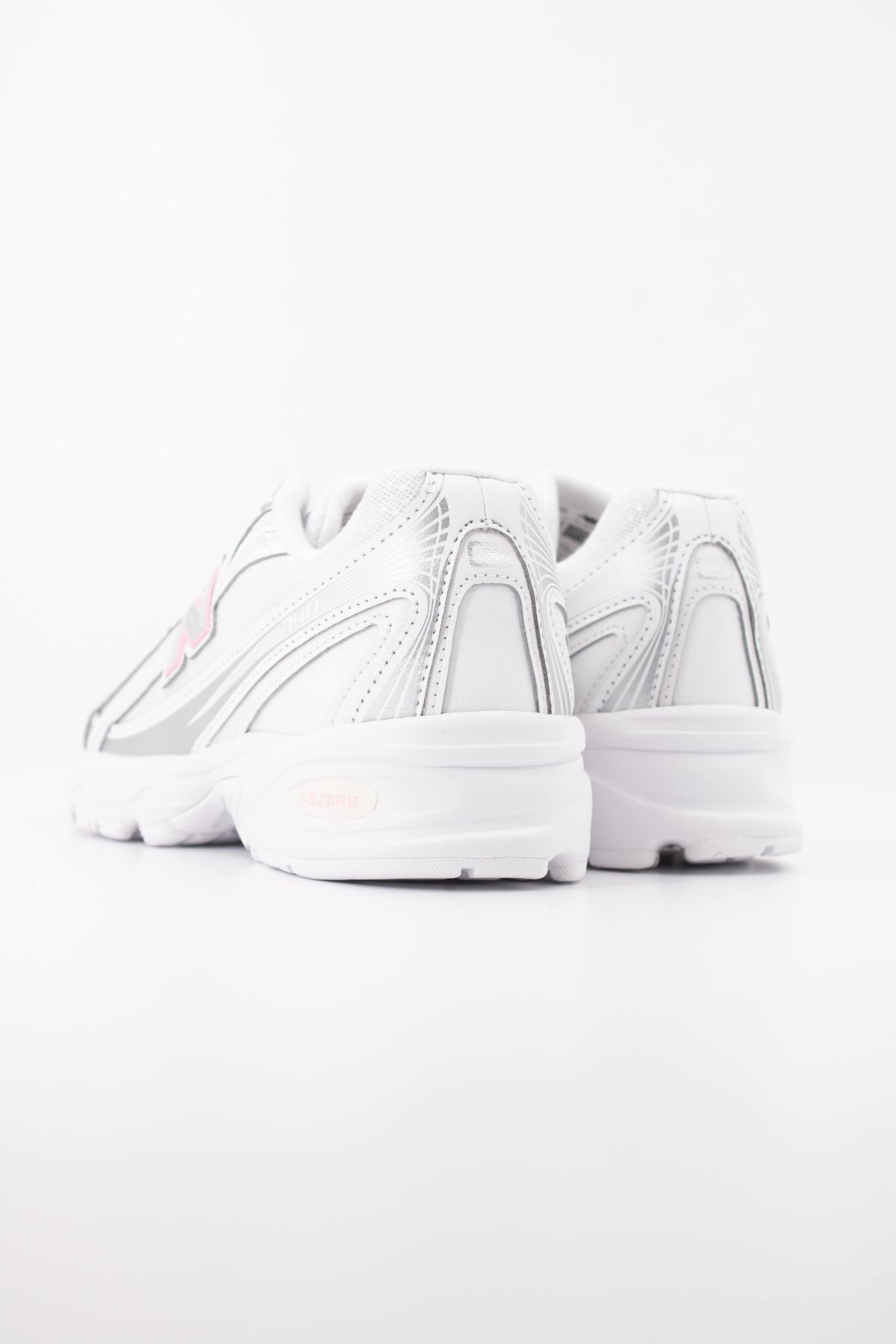 NEW BALANCE G M  en color BLANCO  (4)