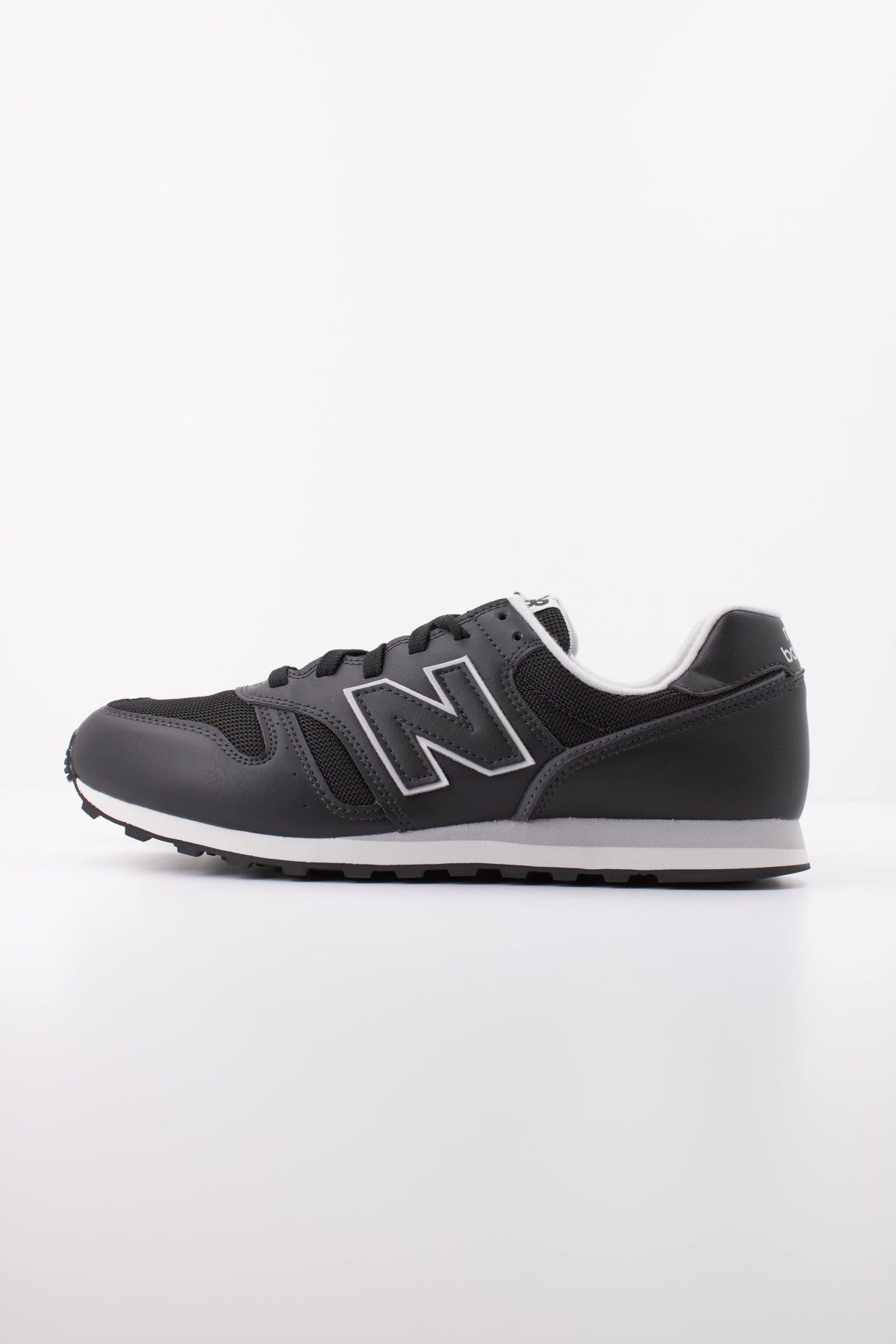 NEW BALANCE ML PK en color NEGRO  (1)