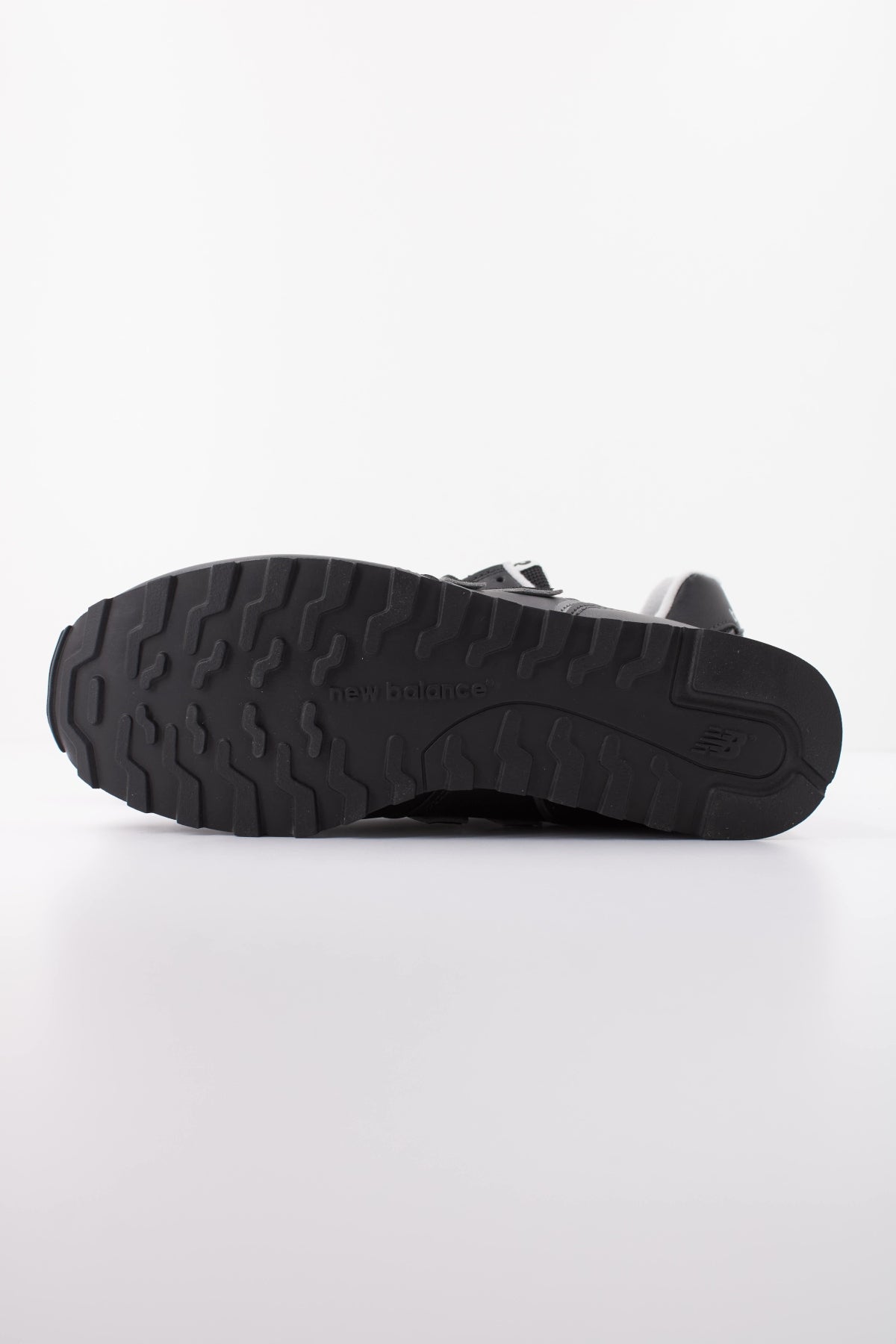 NEW BALANCE ML PK en color NEGRO  (5)