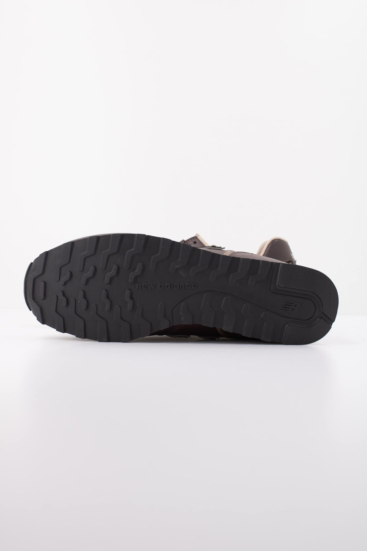 NEW BALANCE ML PL en color MARRON  (5)