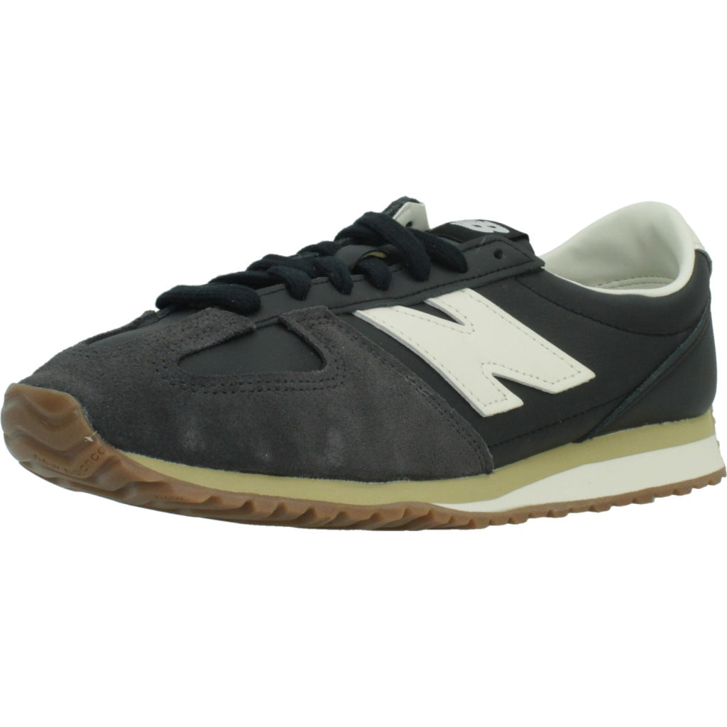 NEW BALANCE U TD DEPORTIVO en color NEGRO  (1)