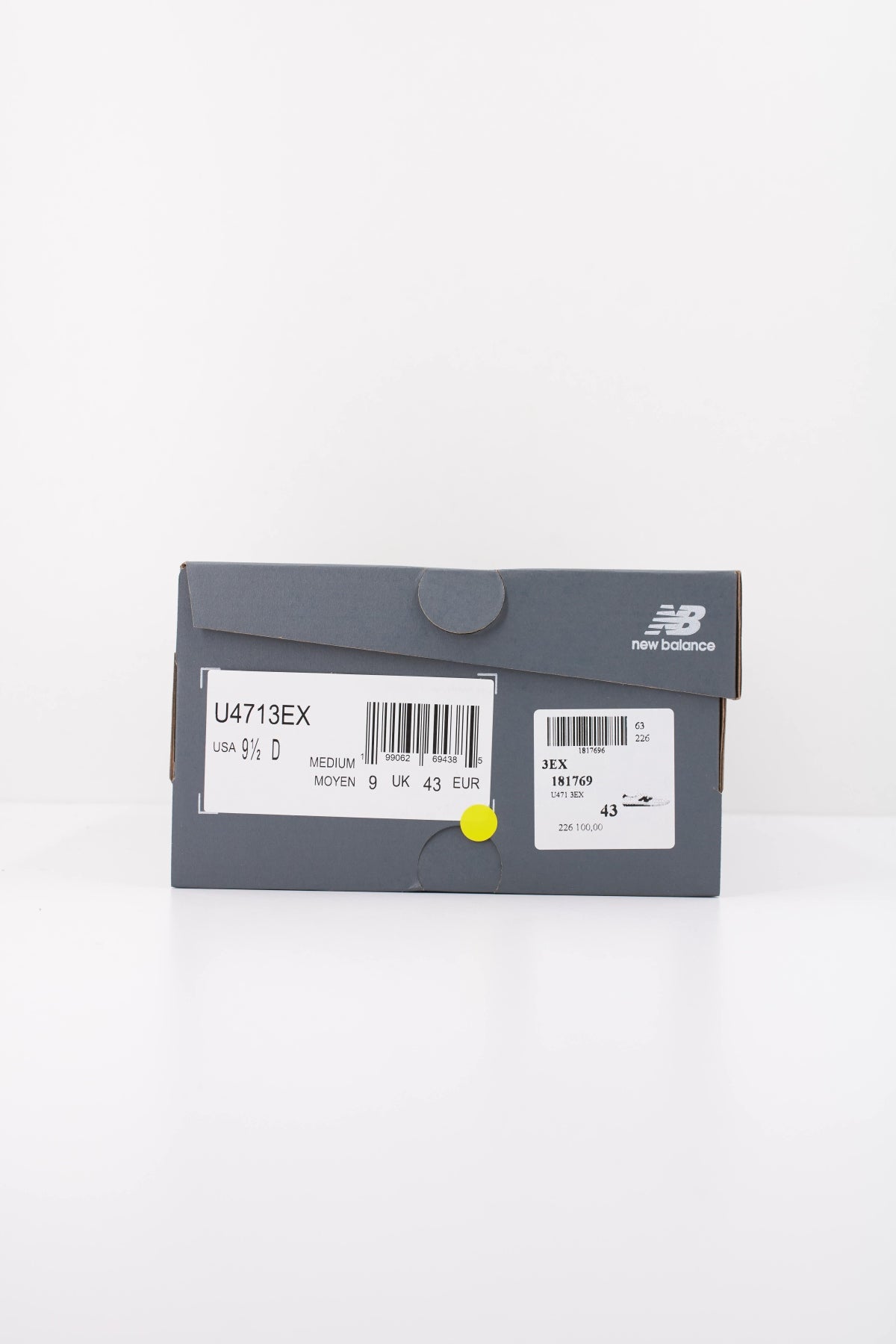 NEW BALANCE U EX  en color BEIS  (6)