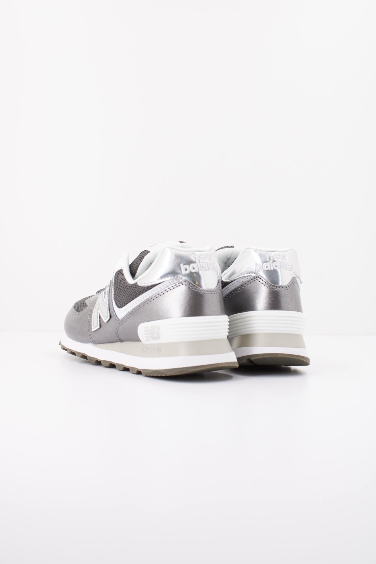 NEW BALANCE W DS DEPORTIVO en color PLATA  (4)