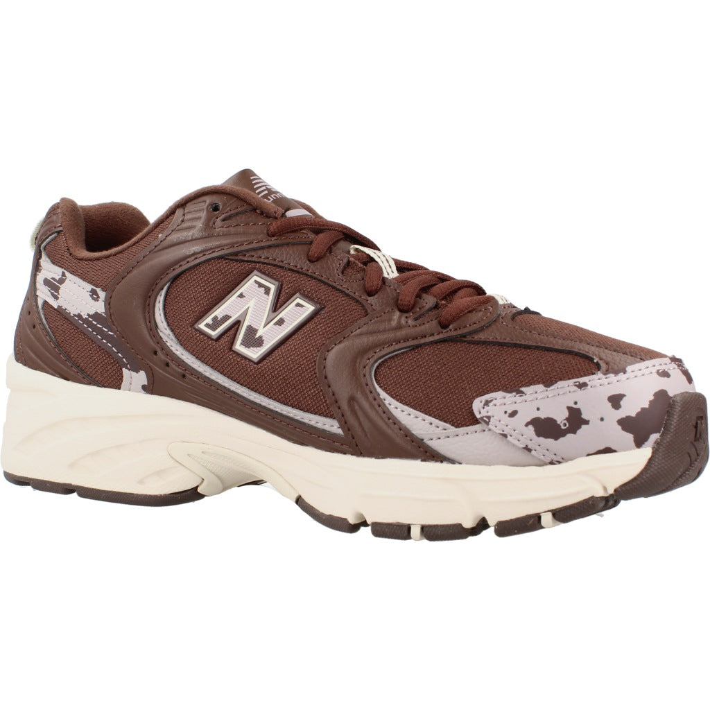 NEW BALANCE U MLA DEPORTIVO en color MARRON  (5)