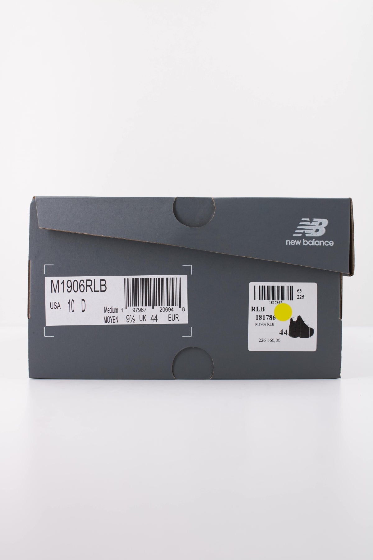 NEW BALANCE M en color NEGRO  (6)