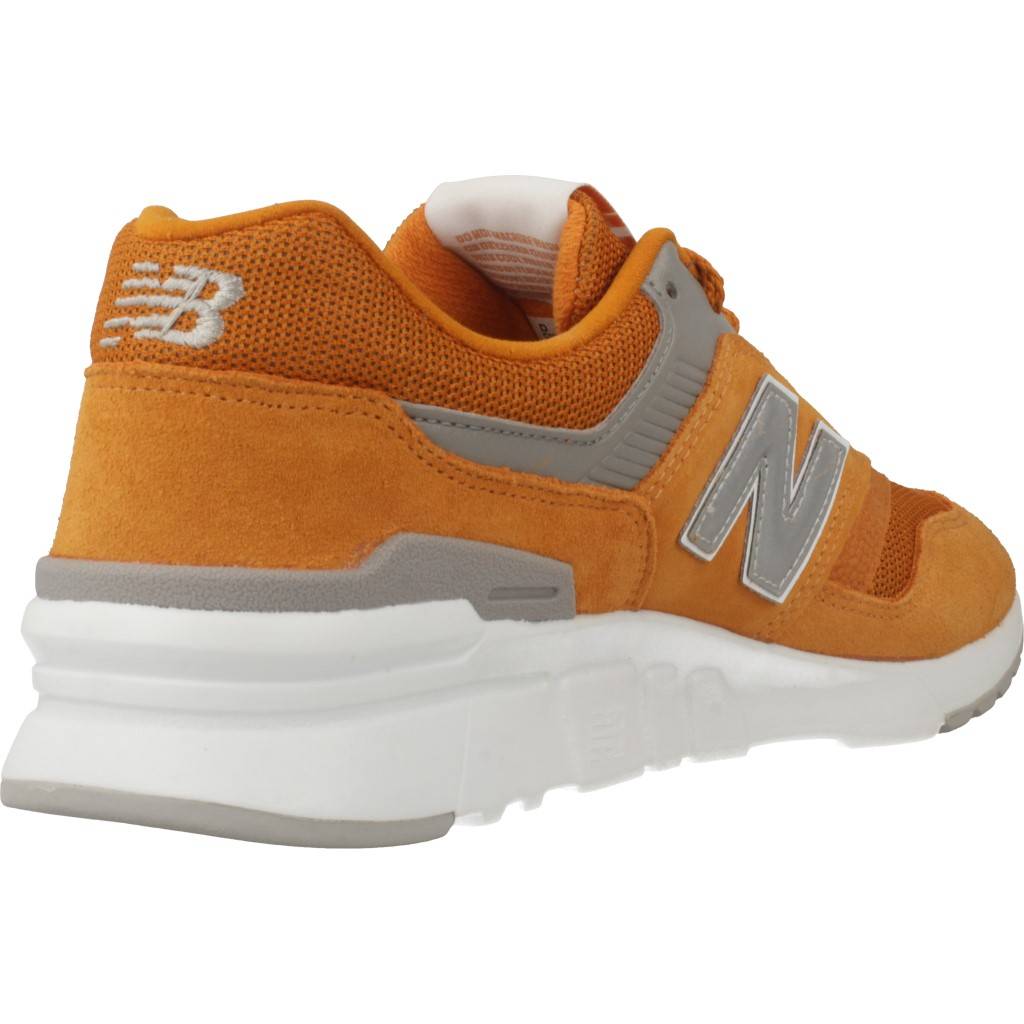 NEW BALANCE CM en color AMARILLO  (3)