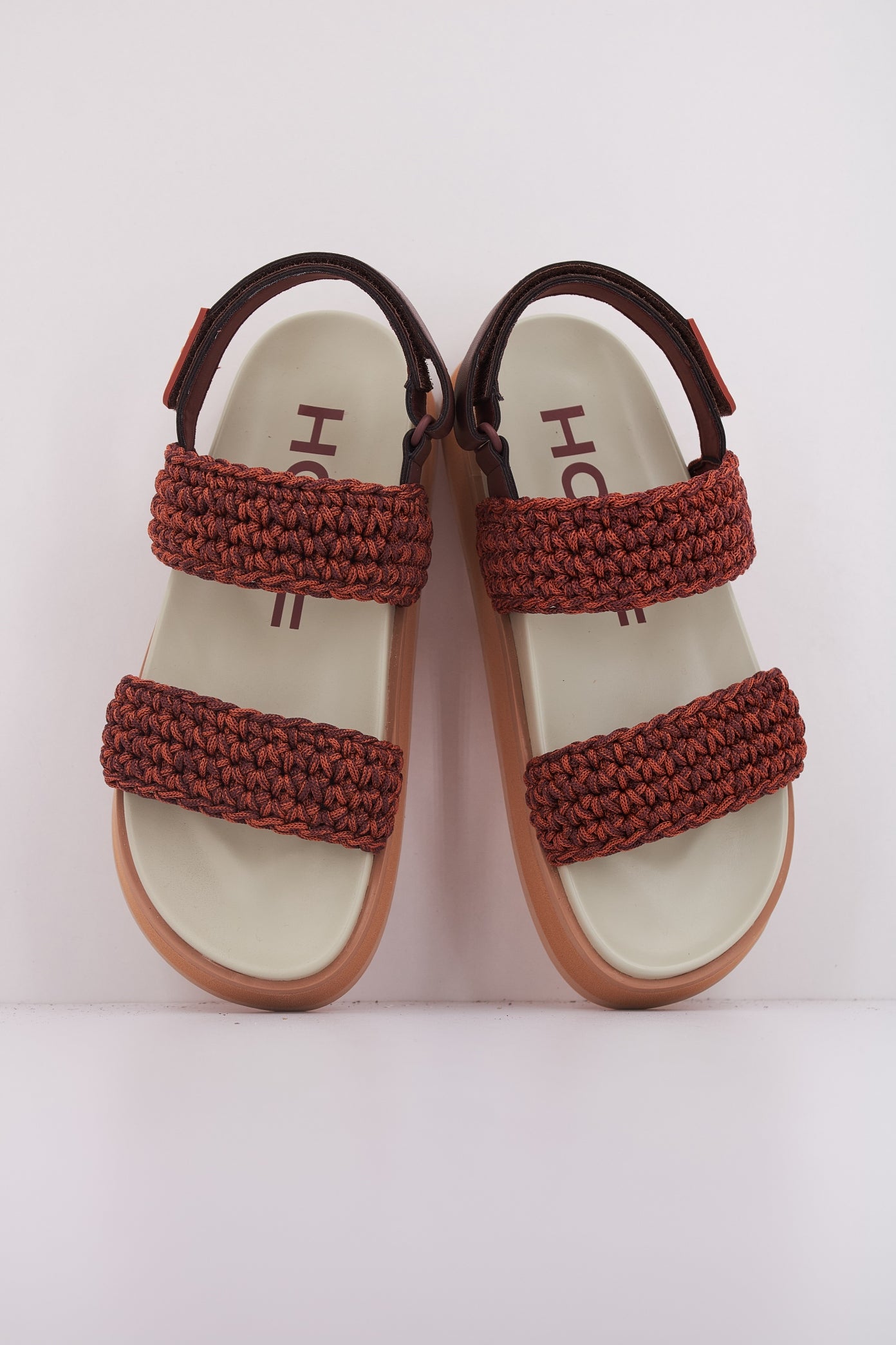 HOFF GALDANA en color MARRON  (3)