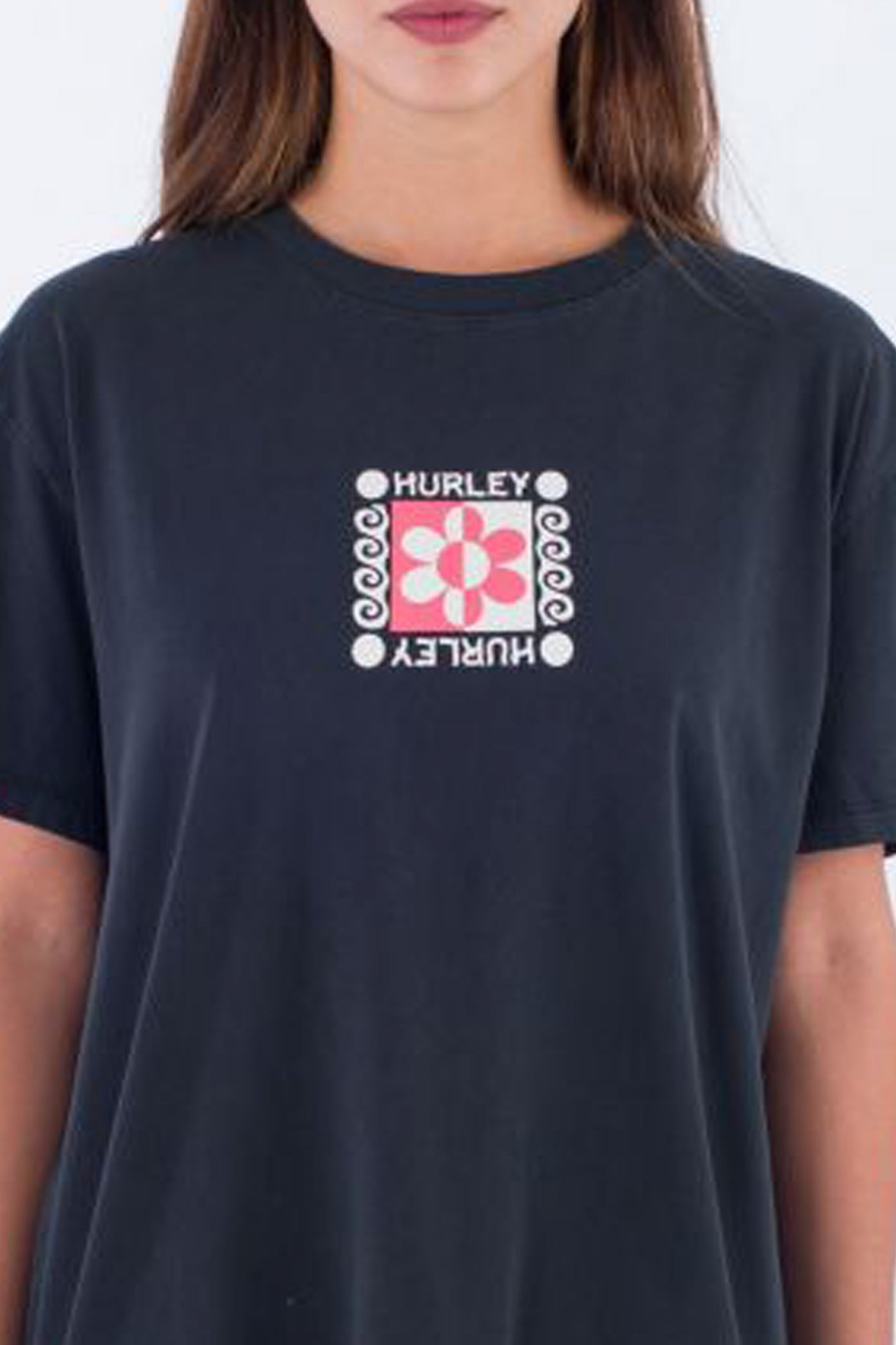 HURLEY ARLO TEE en color NEGRO  (4)