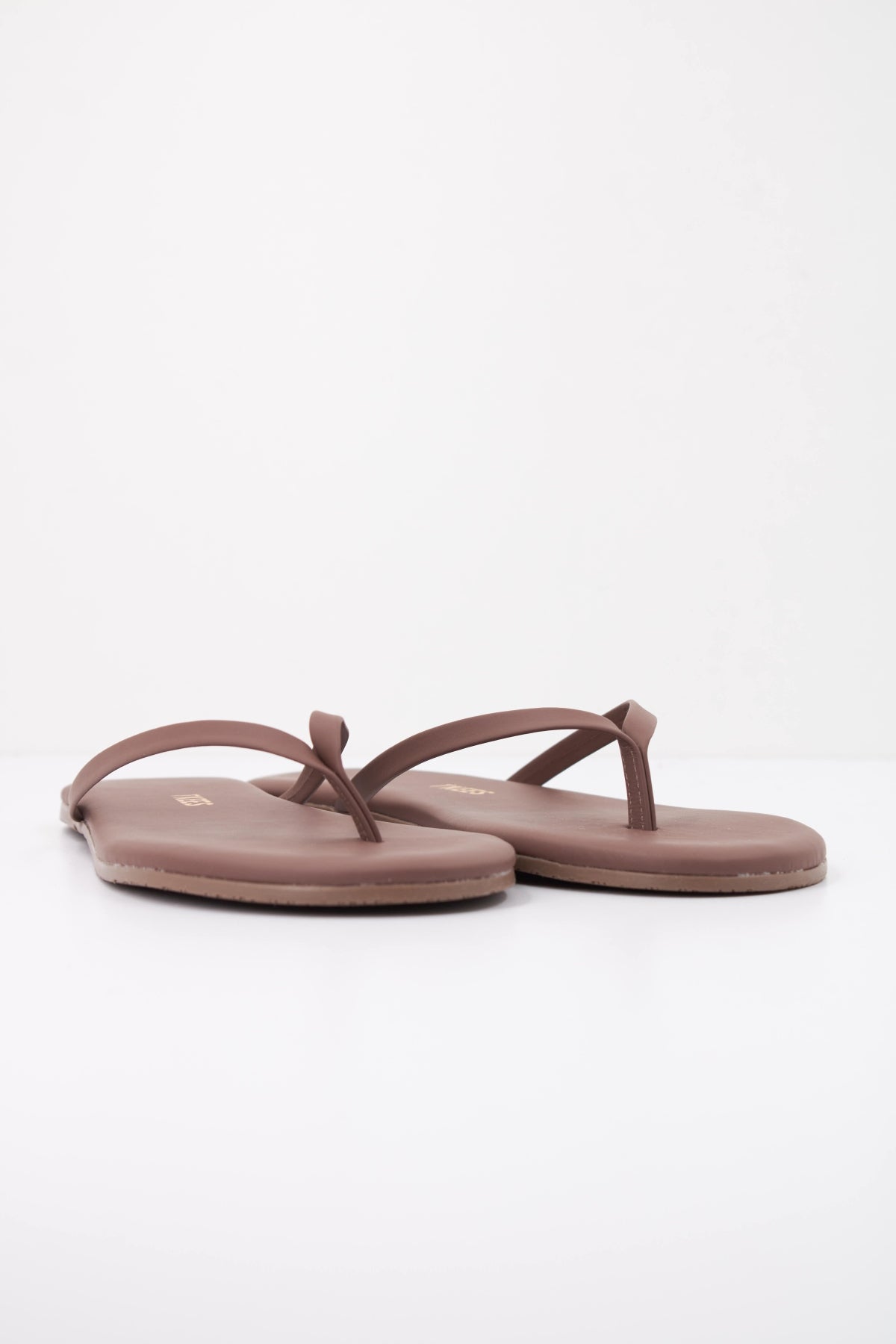 TKEES TKEFOUNDATIONS en color MARRON  (2)