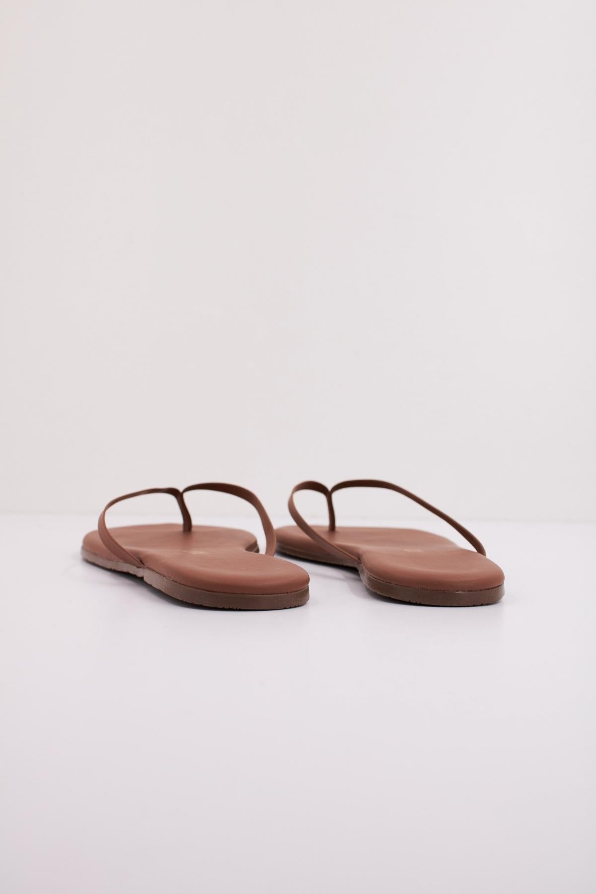 TKEES  SANDALIA PLANA  en color MARRON  (4)