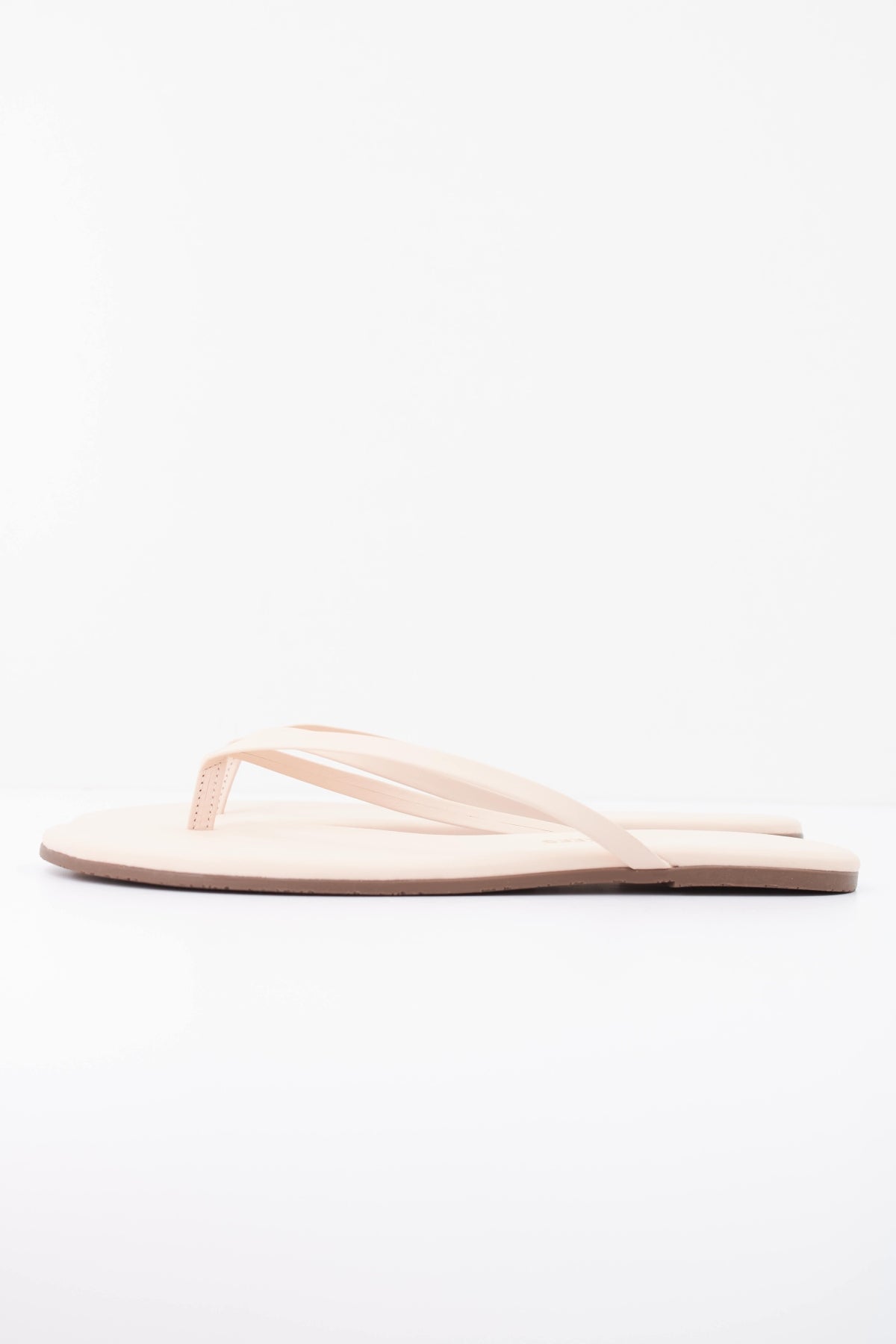 TKEES  SANDALIA PLANA  en color NUDE  (1)