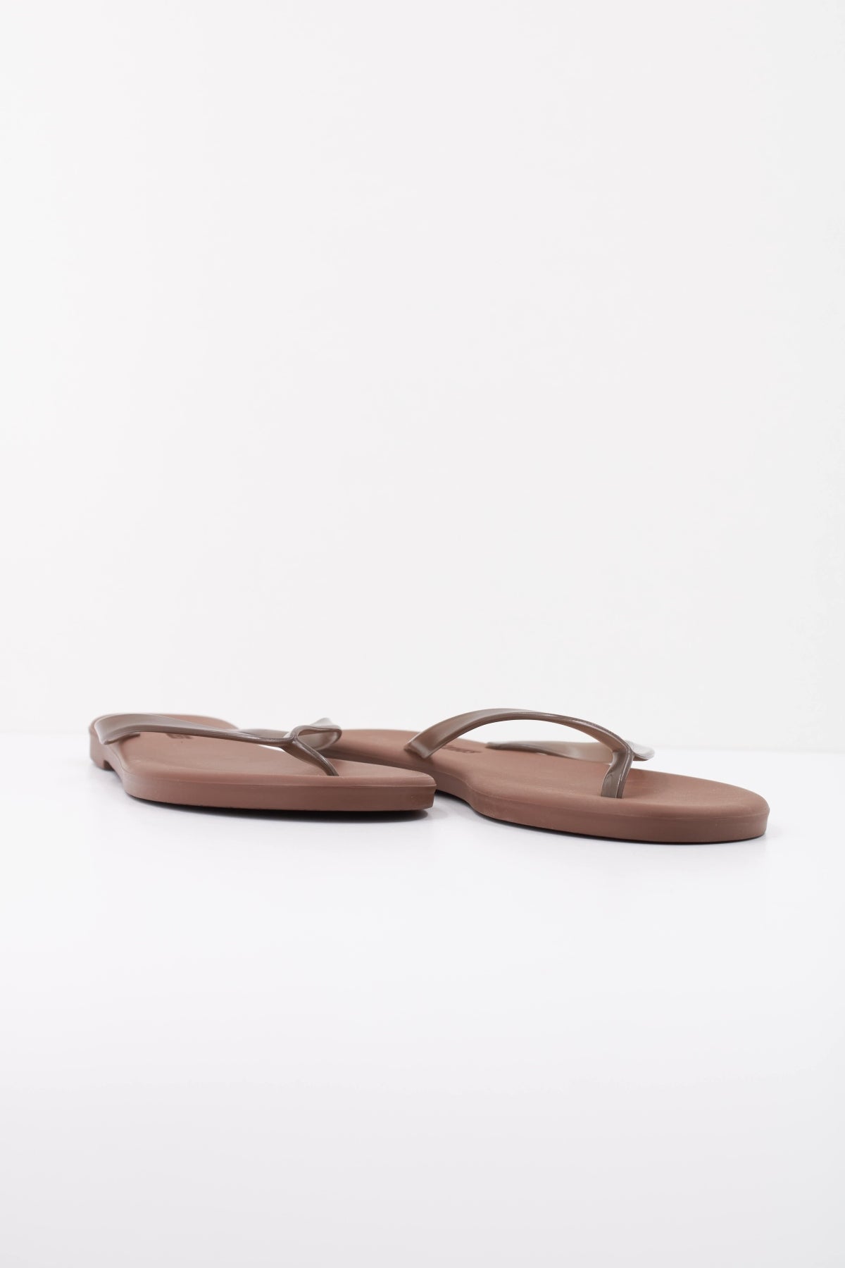 TKEES AQUA  SANDALIA en color MARRON  (2)