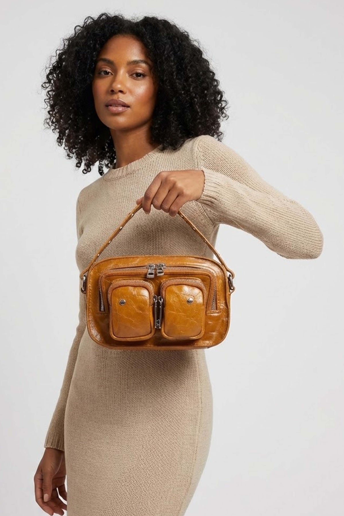 NUNOO ELLIE MEGAH en color MARRON  (1)
