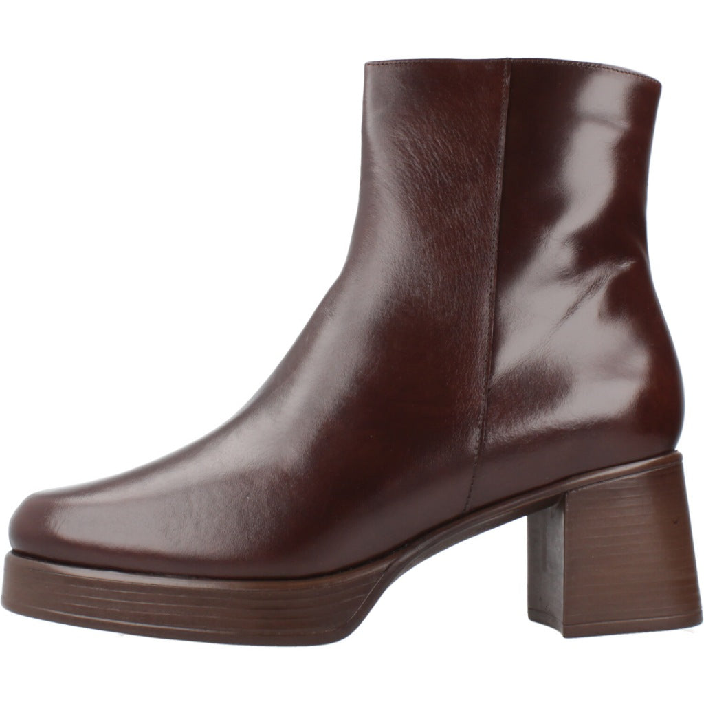 PIESANTO P en color MARRON  (2)