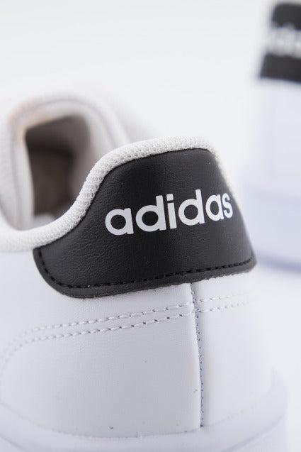 ADIDAS  ADVANTAGE BASE en color BLANCO  (4)